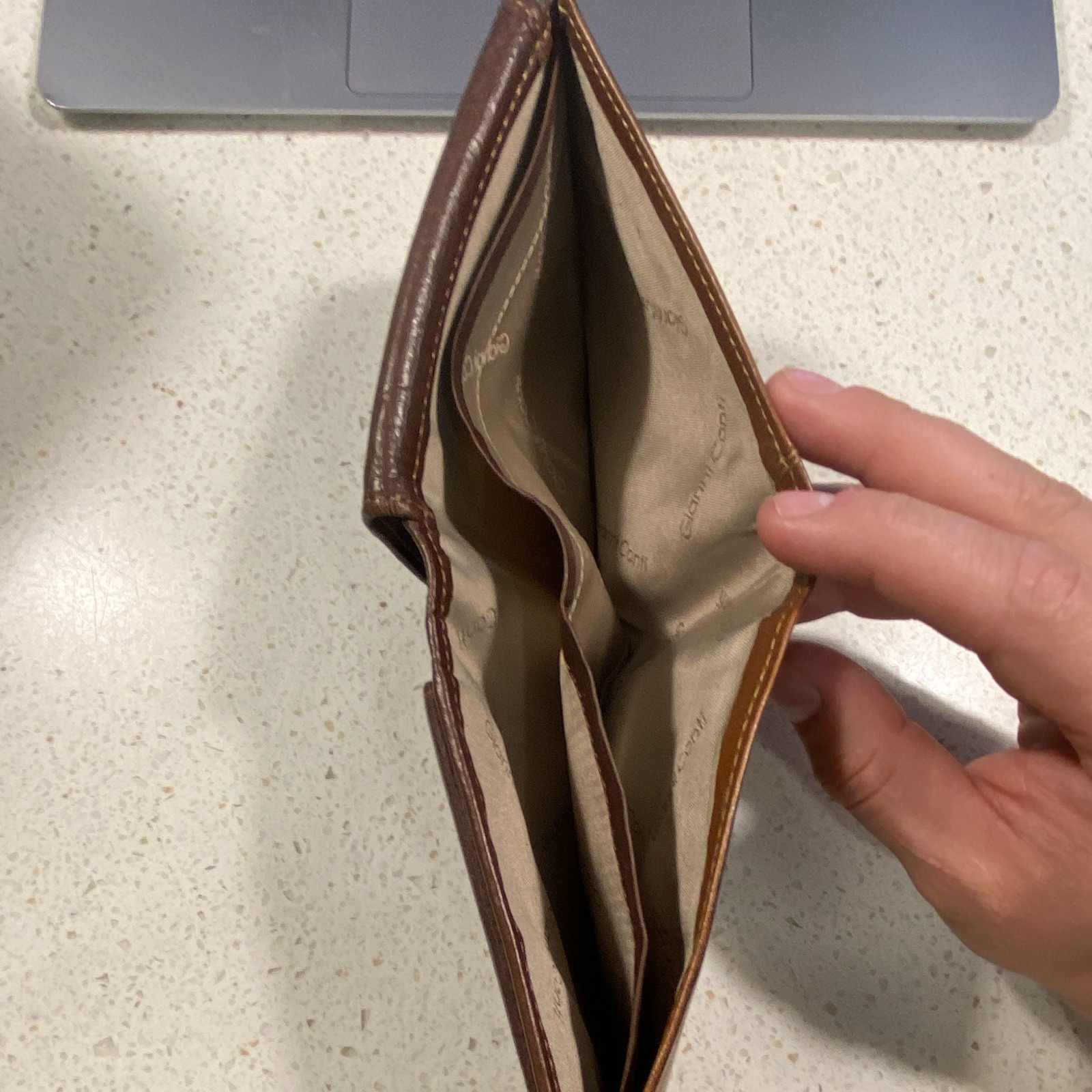 Men’s Brown Bifold Wallet Solid Folding Credit Card Slots w/ Snap Coin Pocket