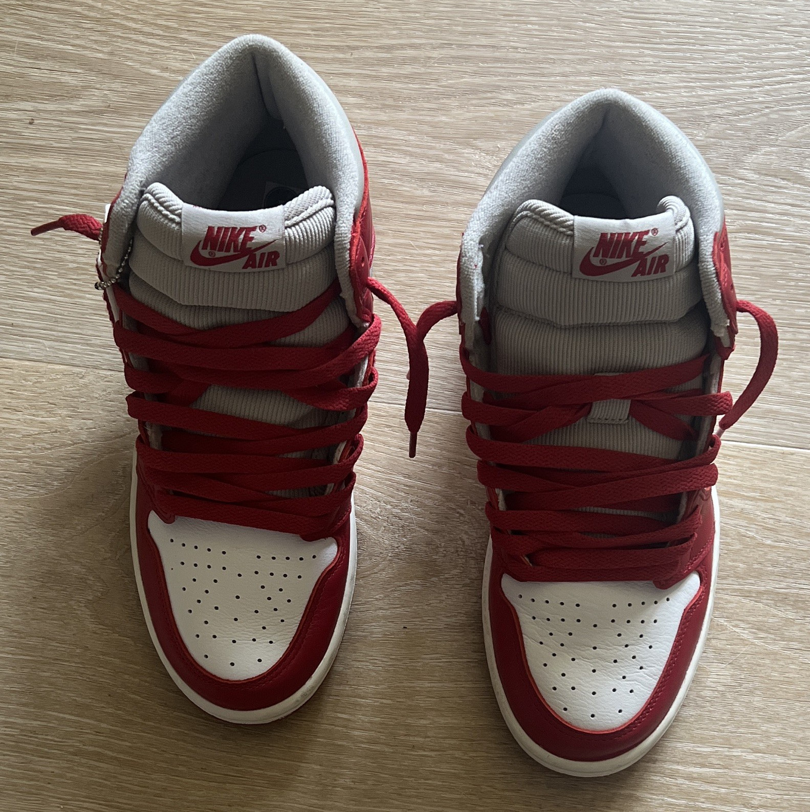 Nike Air Jordan 1 Mid Women’s 7 Red/White/Gray Leather DQ8423-164