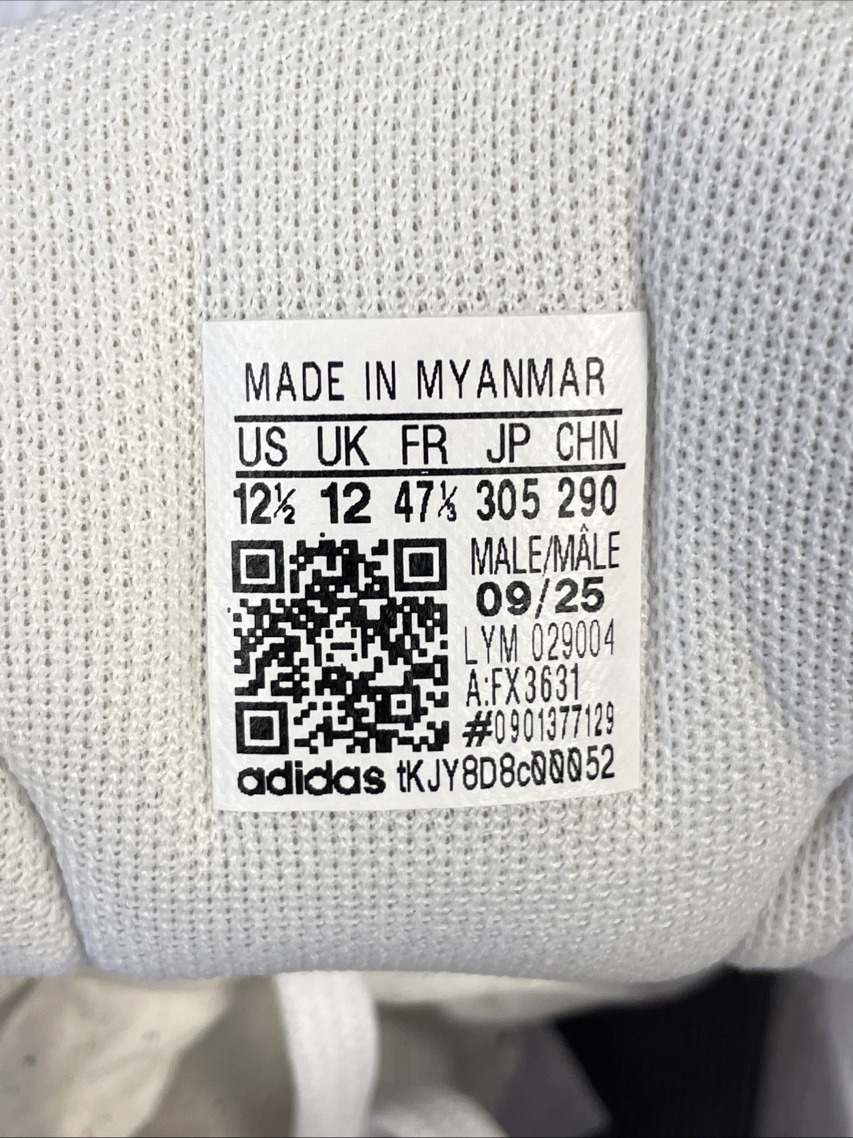 New adidas Ultimashow FX3631 Men’s White Mesh Athletic Sneakers Size 12.5 NIB