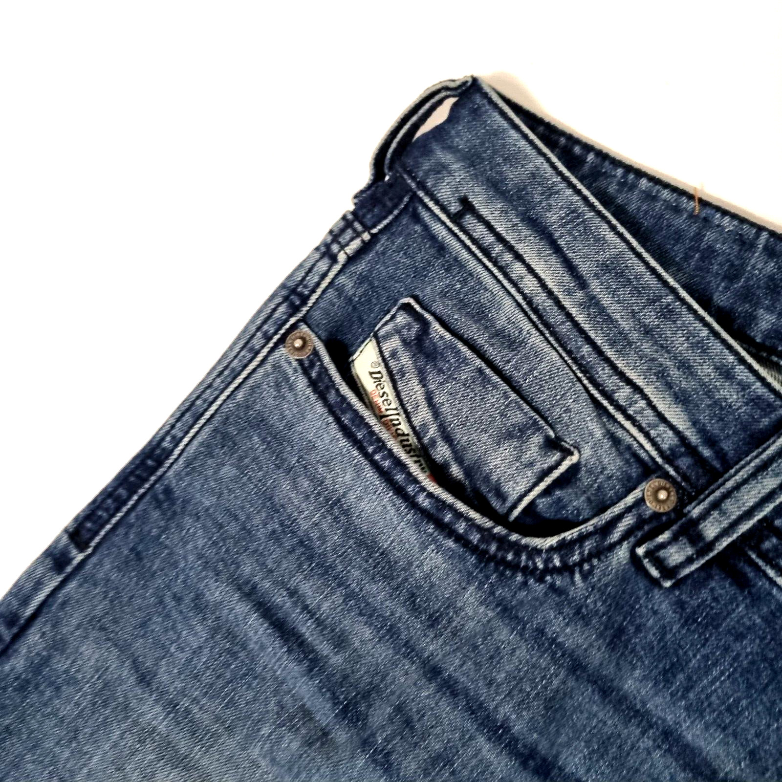 Diesel Men Jeans Sleenker 1979 Blue Denim Mid Rise Slim Leg Size 29 L30