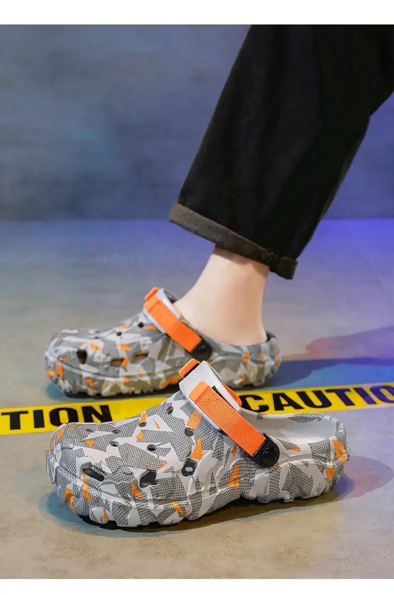 Unisex Camo EVA Foam Clogs Slip On Garden Shoes Non Slip Beach Shower Sandals