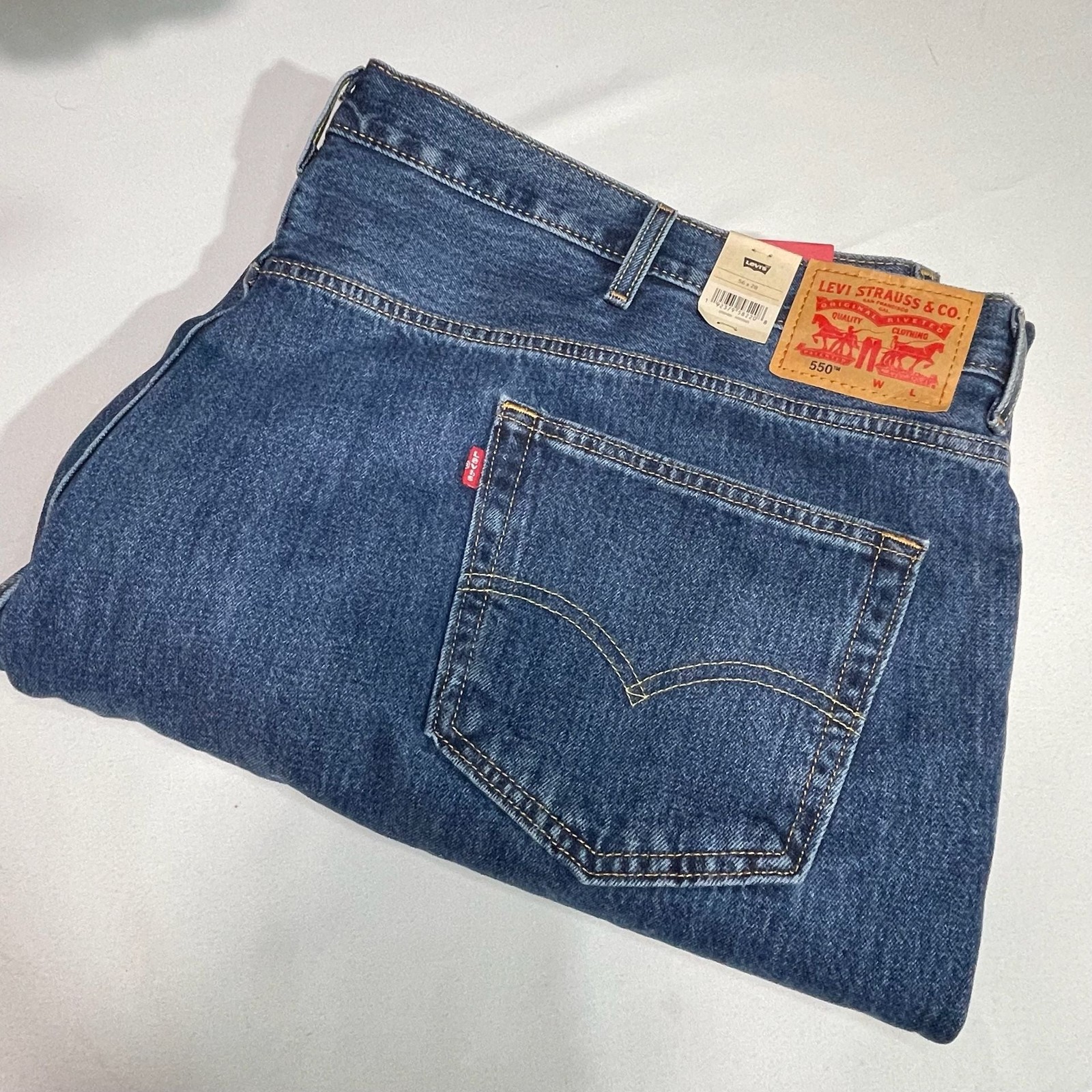 Levi’s 550 Relaxed Fit Jeans 56×28 Big & Tall