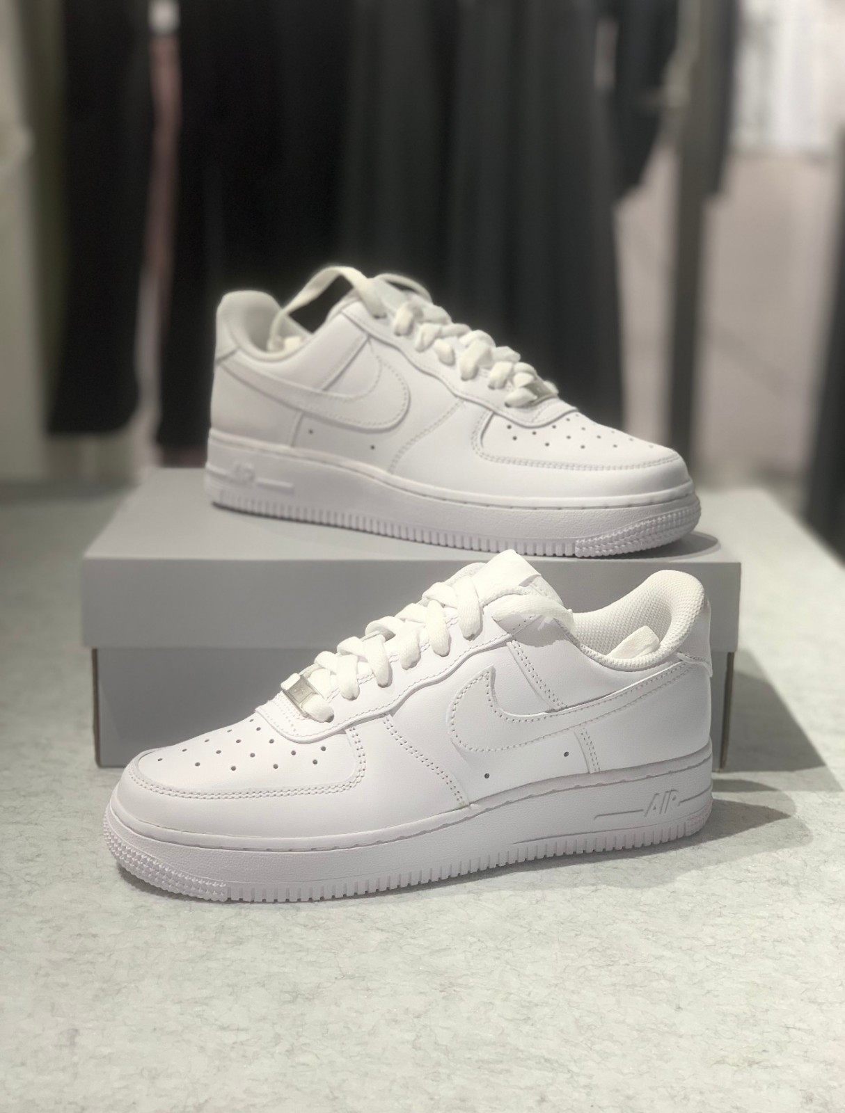 Nike Air Force 1 Low Triple White Men’s Shoes NEW