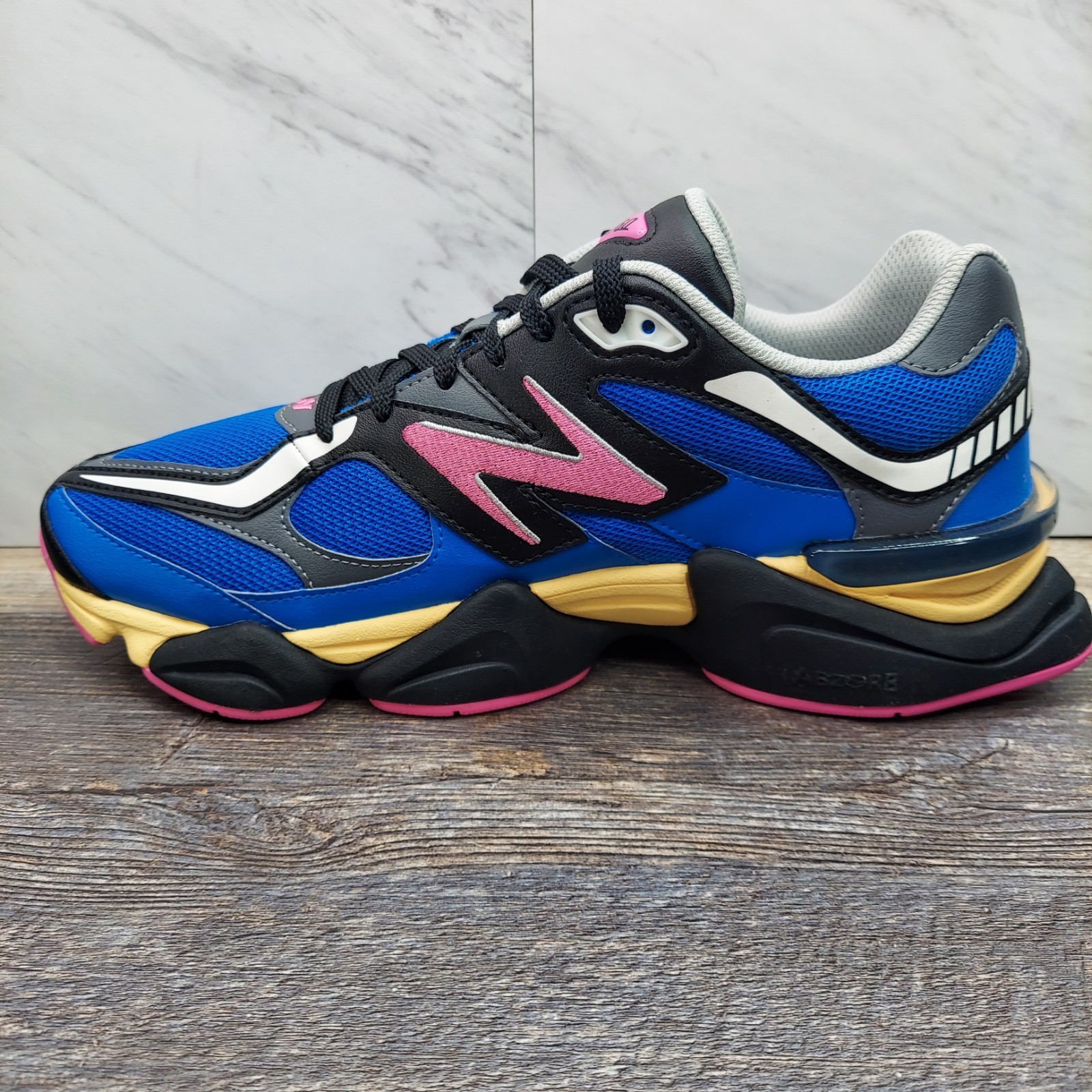 New Balance 9060 Blue Oasis Real Pink Black Shoes U9060BPO Men Size 11.5 Sneaker