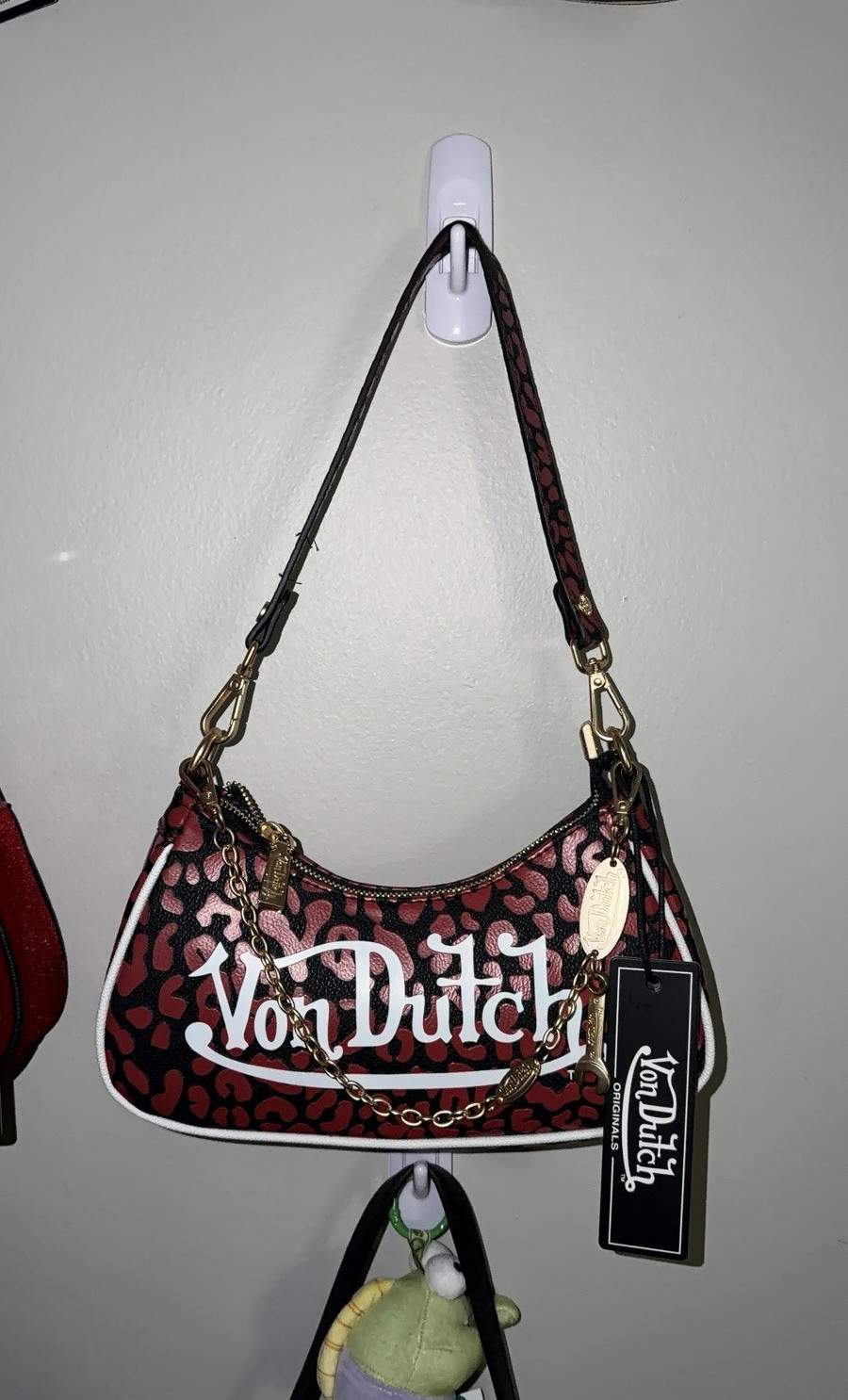 Von Dutch Animal Print Shoulder Bag Chain Strap Zip Closure Gold Hardware