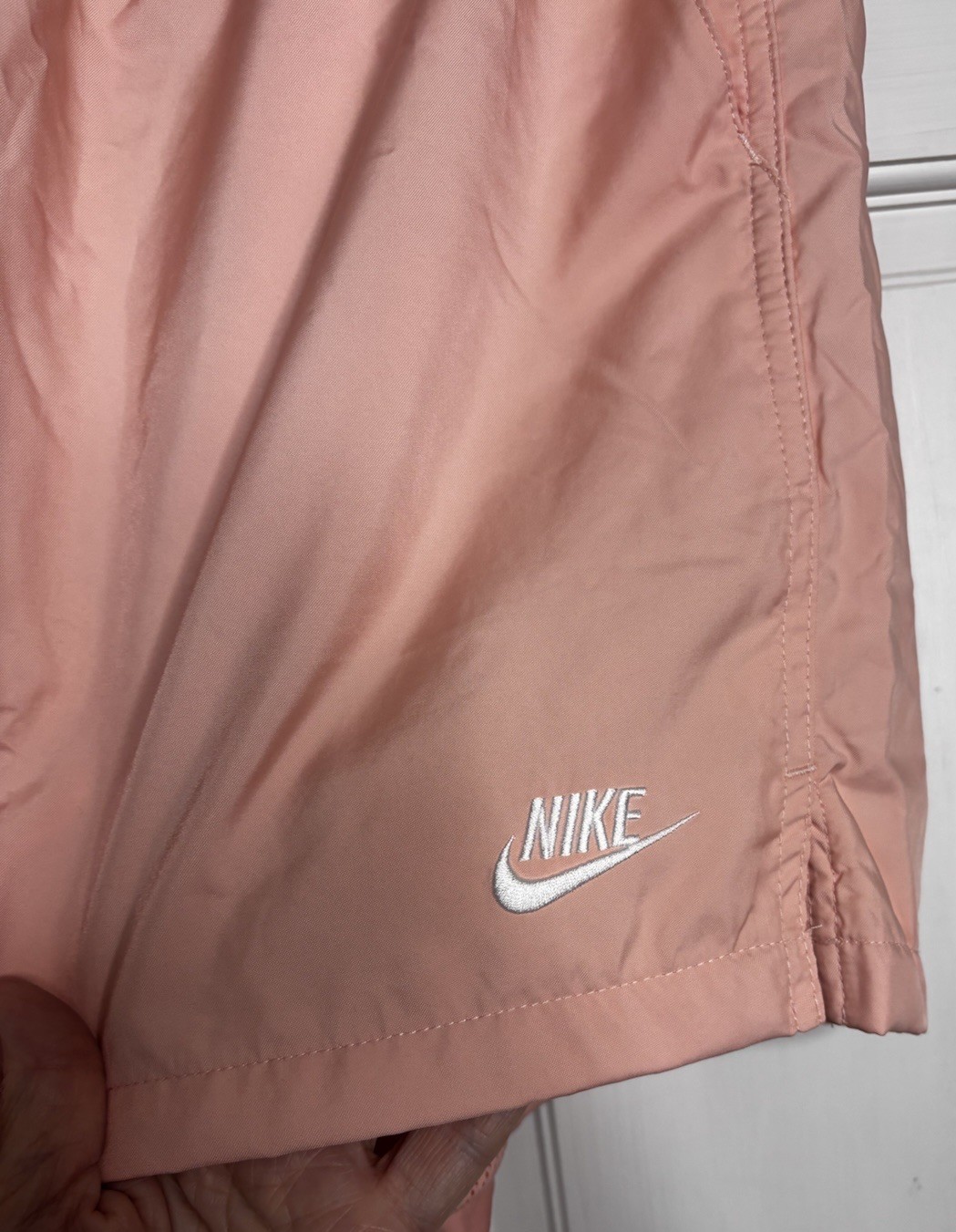 NIKE Mens Standard Fit Mid Thigh Length Peach Size X-Large New With Tags
