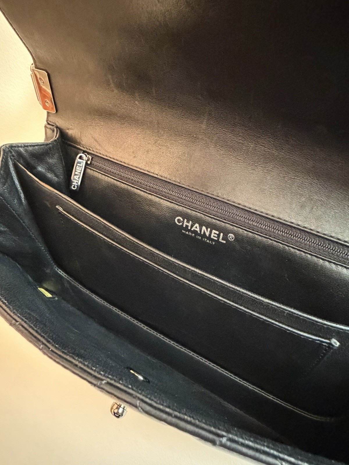 CHANEL Black Quilted Leather Shoulder Bag Silver Chain Strap