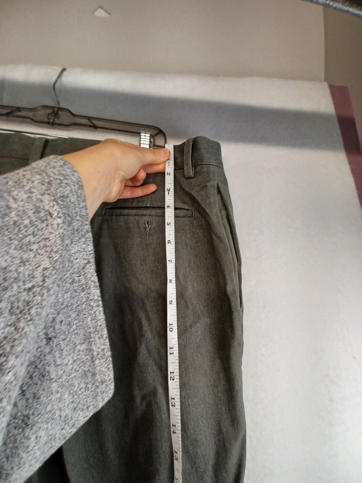 DOCKERS Pants Men’s W42 L30 Gray Khakis Classic Fit Stretch Heather No Wrinkle