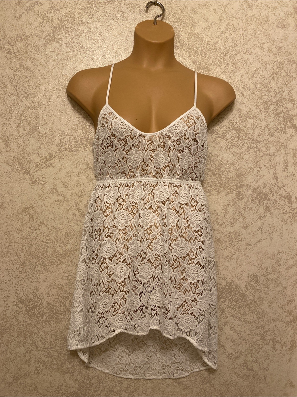 Victoria’s Secret Swimsuit Cover-Up. White Floral High Low. Size Medium