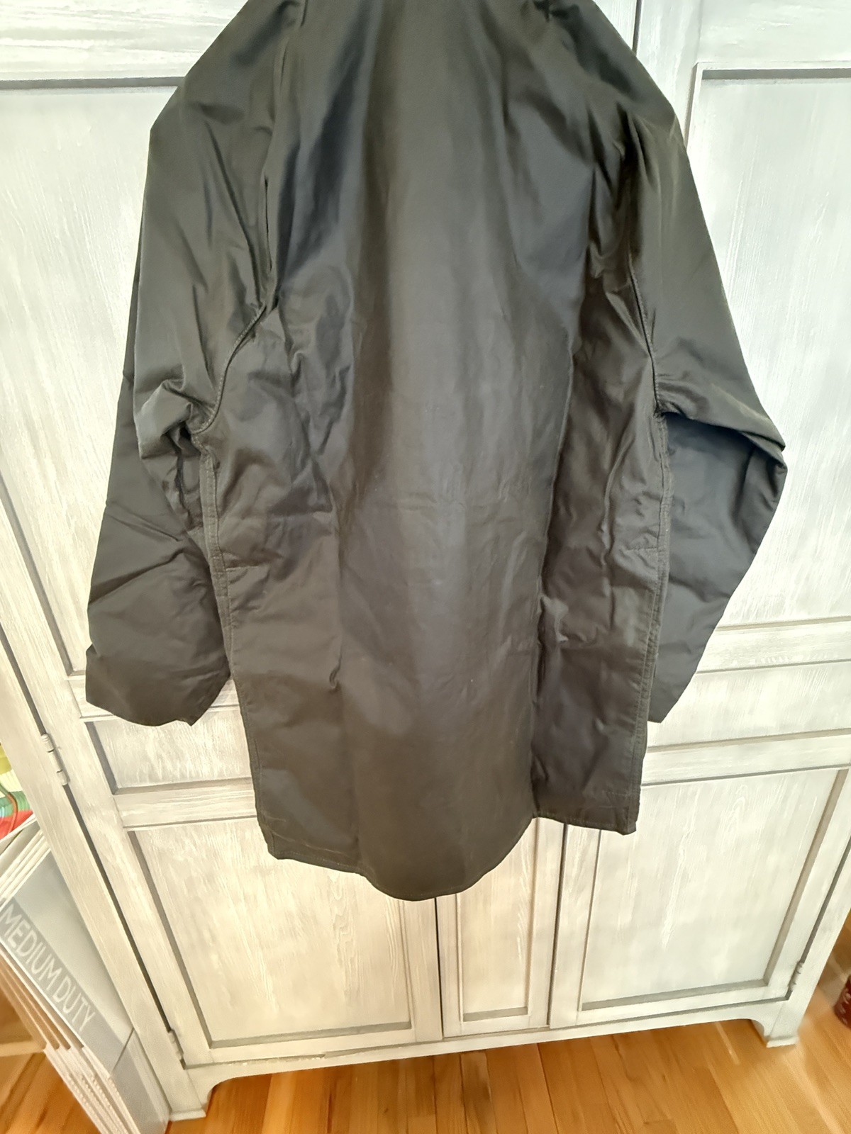 Barbour – Beaufort Waxed Jacket in UK only Archive Olive size 36