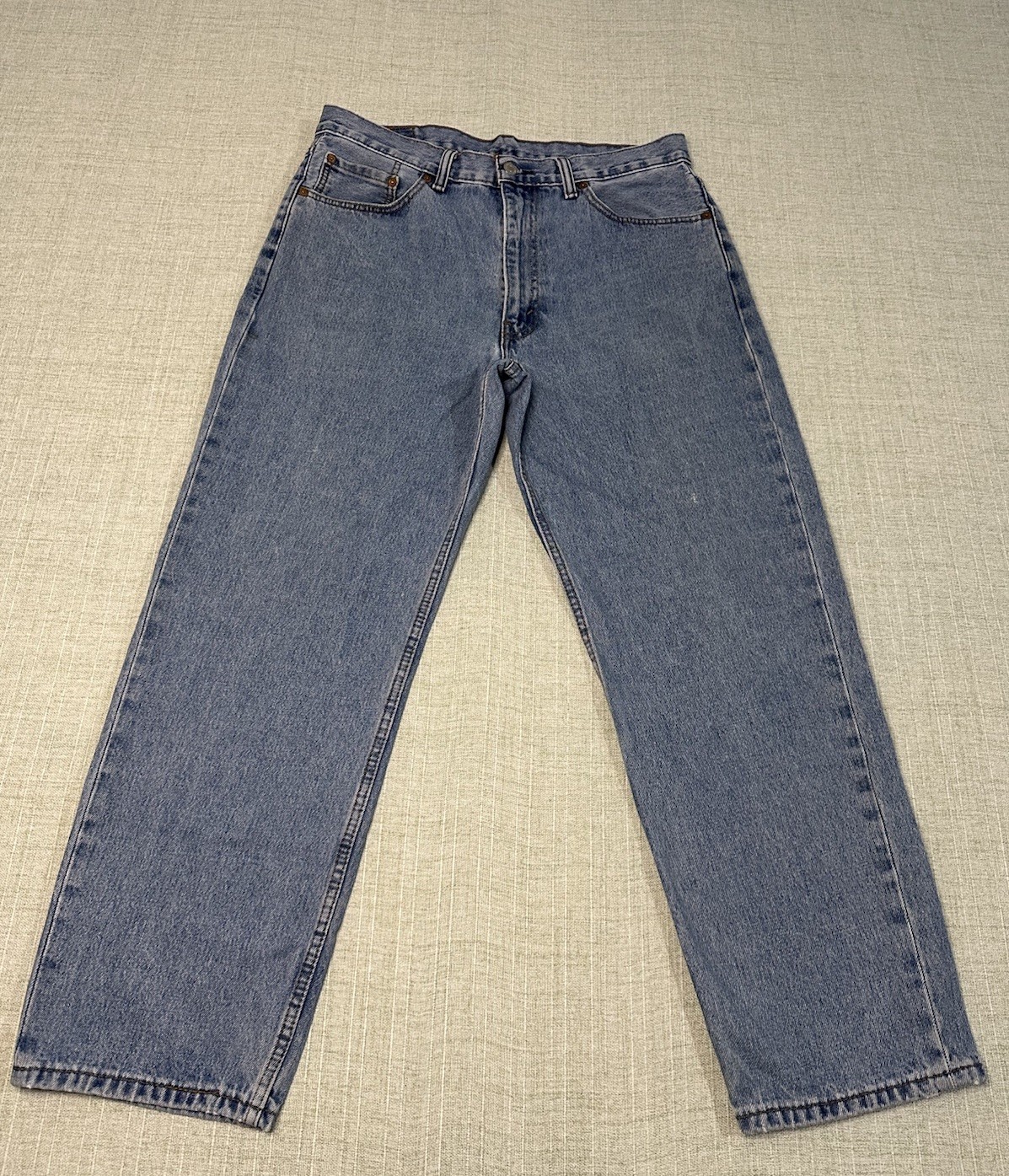 Levi’s 550 Relaxed Fit Medium Blue 100% Cotton Denim Jeans Men’s 36X30