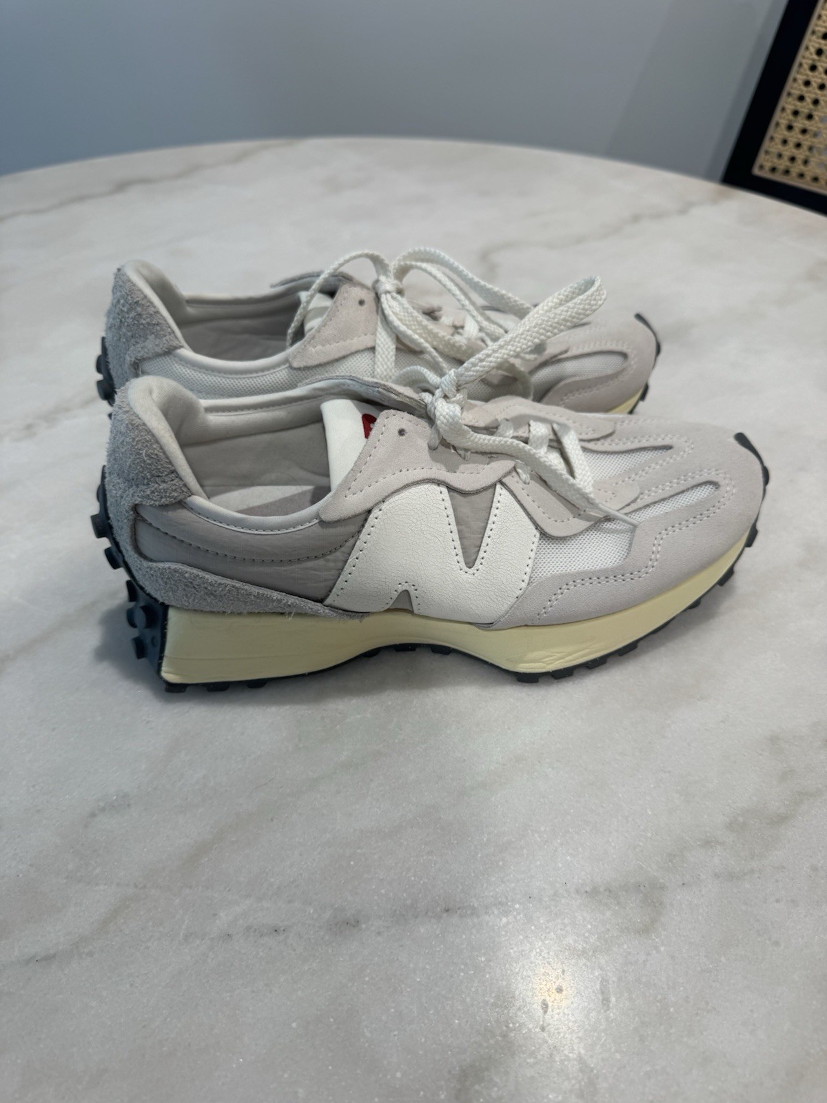 New Balance 327 Women’s Size 9. Gently Used. No Box. Worn Once.
