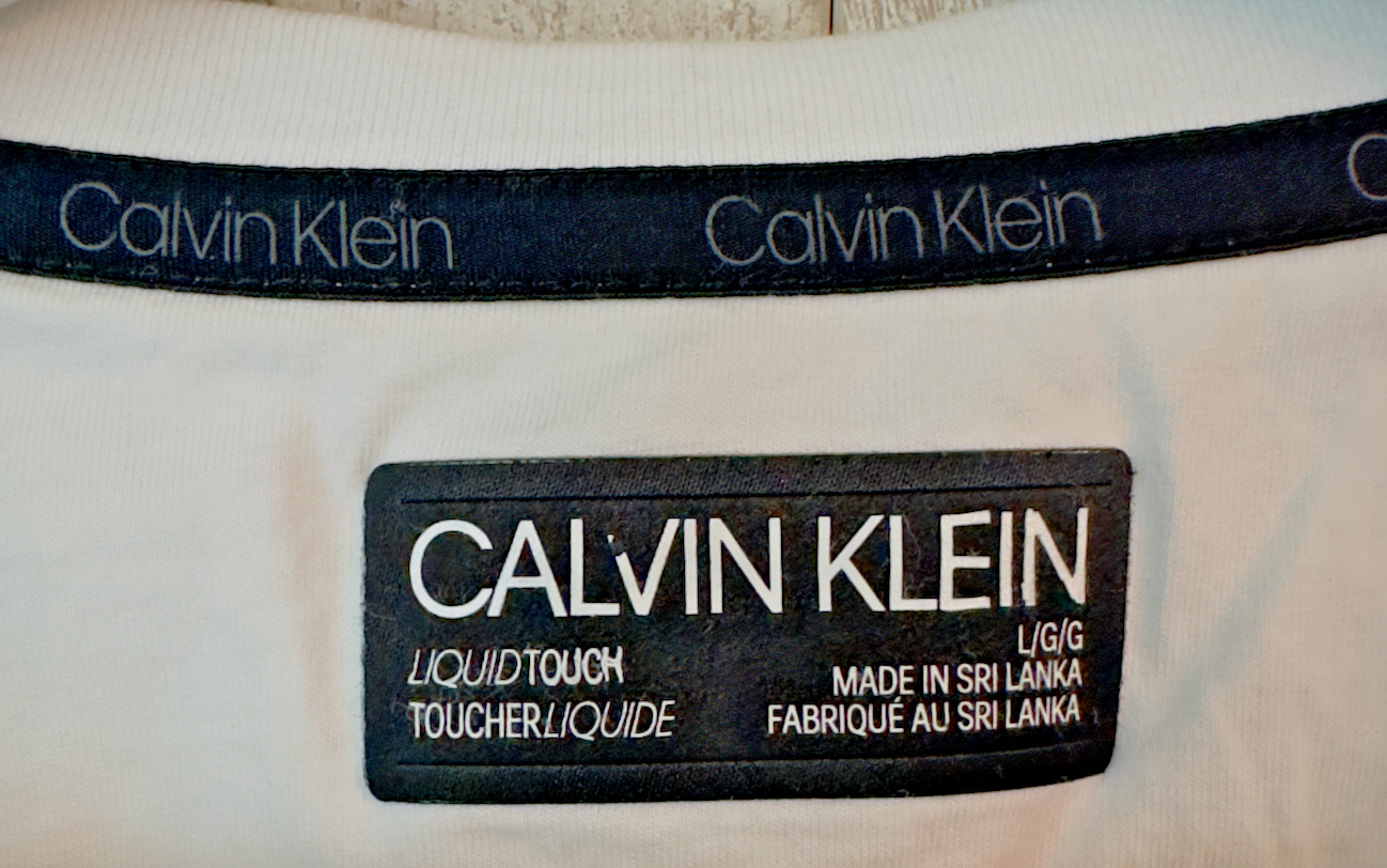 Calvin Klein Liquid Touch V-neck Mens T-shirt 100% Cotton Large White Great Cond