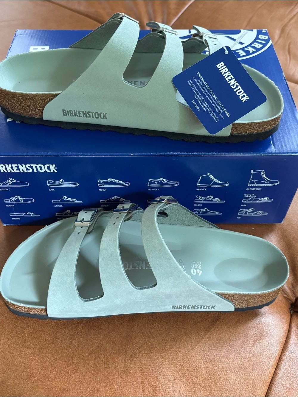NWT Birkenstock Florida Fresh pure sage with Black Outsole Sandals Sz 40