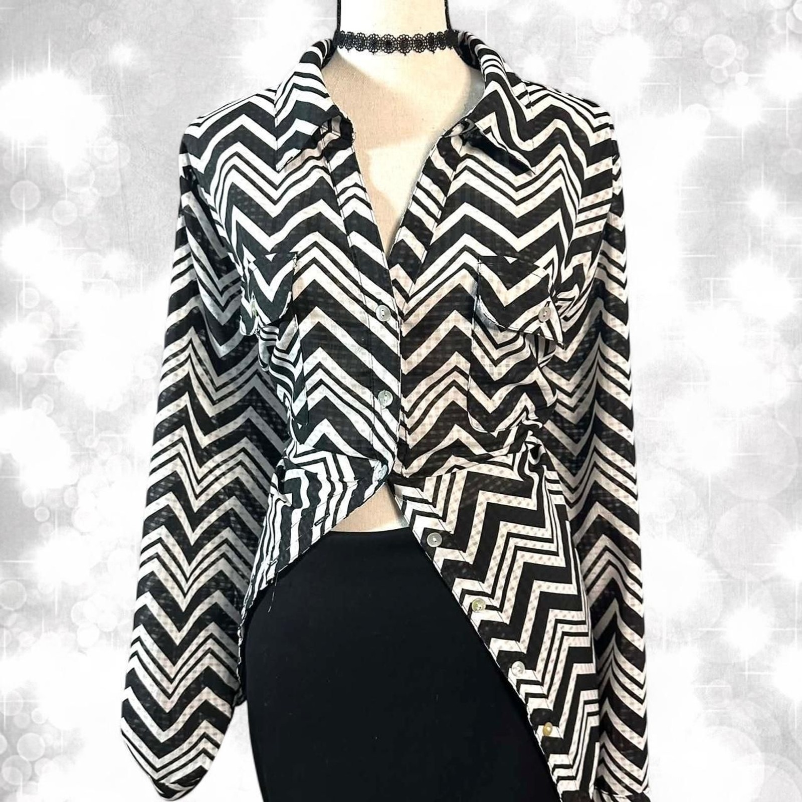 Office siren chic chevron patterned long sleeve button up top