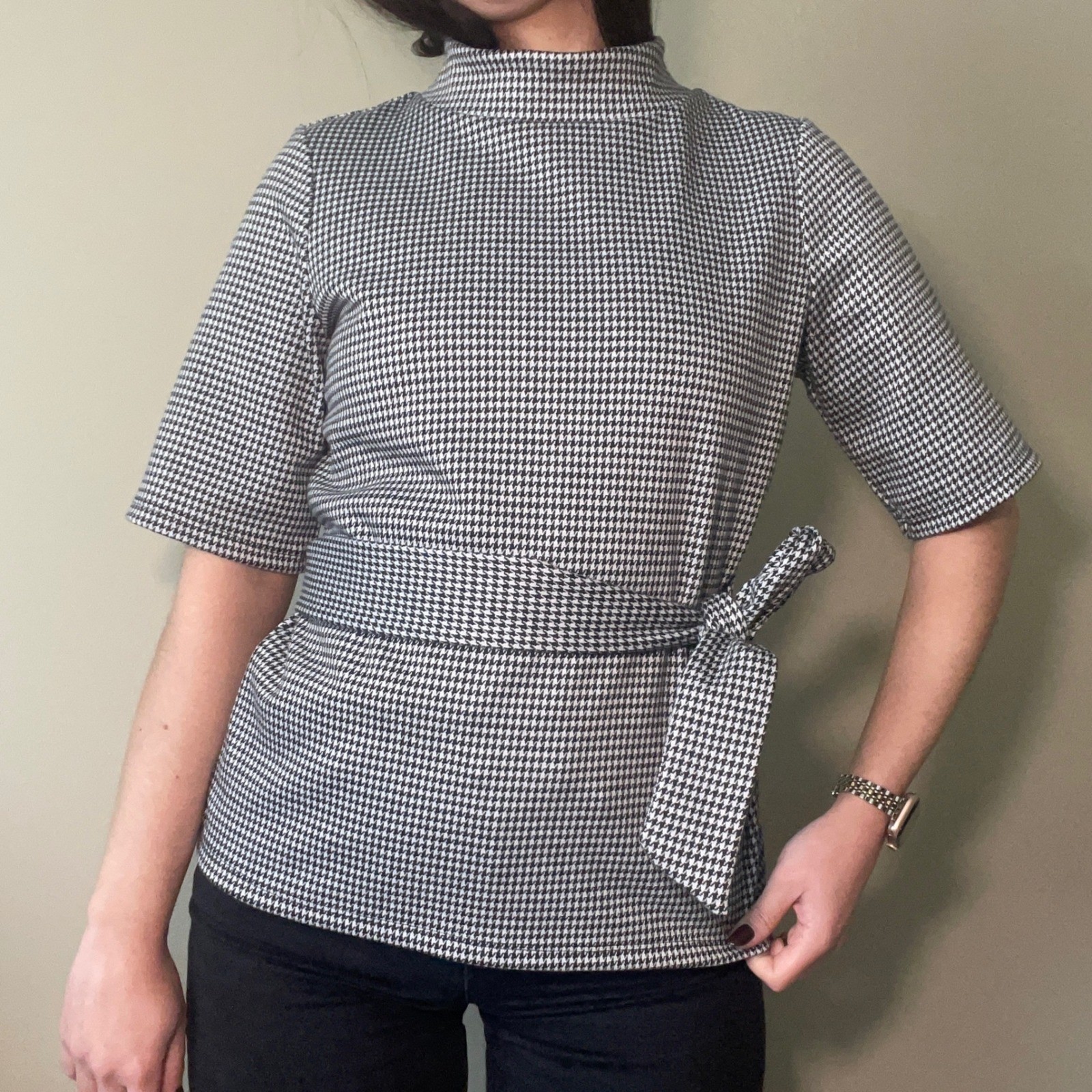 Halogen Mock Neck Belted Peplum Top Black White Houndstooth Women’s XS