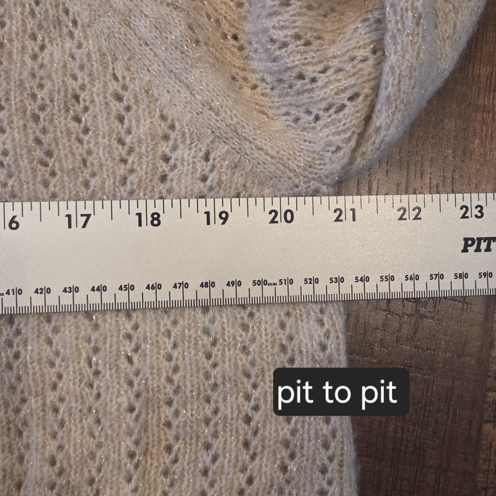 Croft And Barrow Cropped Cardigan With Sparkle Womens L All Seasons NWOT