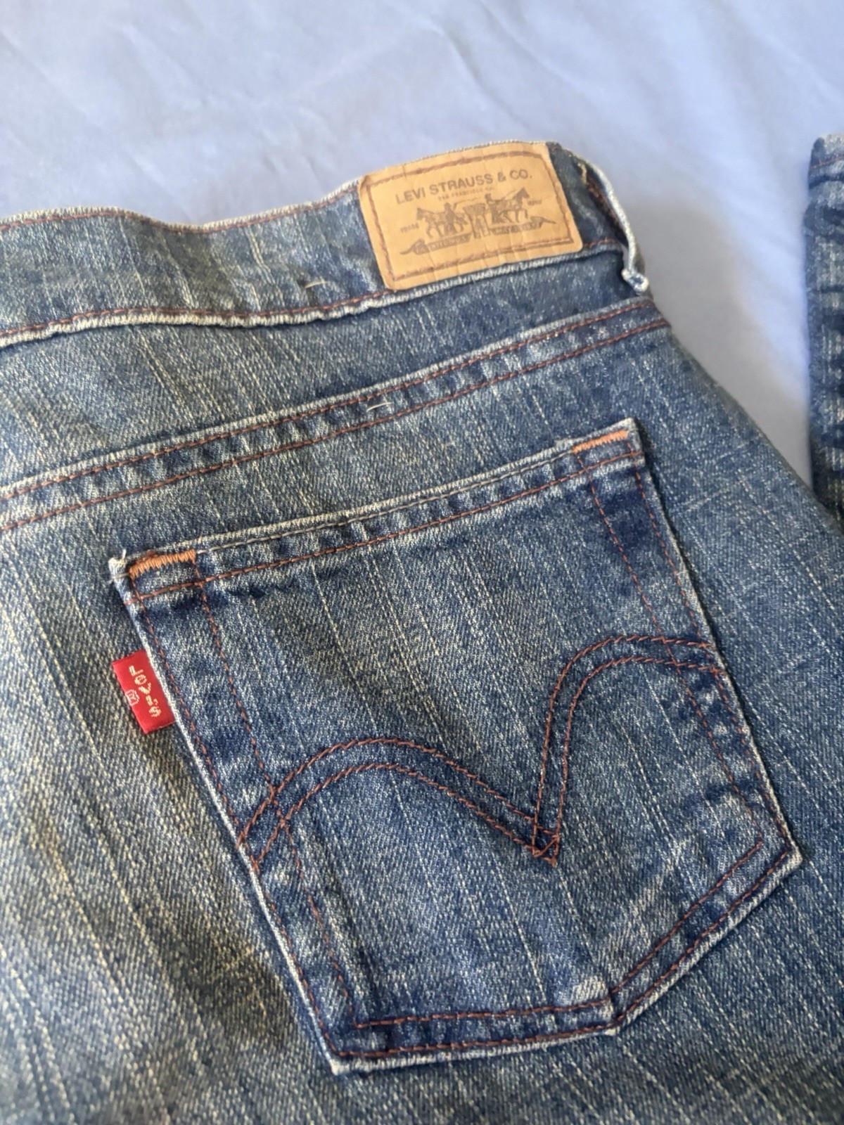 Levi’s Women’s Mid-Rise Bootcut Blue Denim Jeans Medium Wash Stretch Size 8