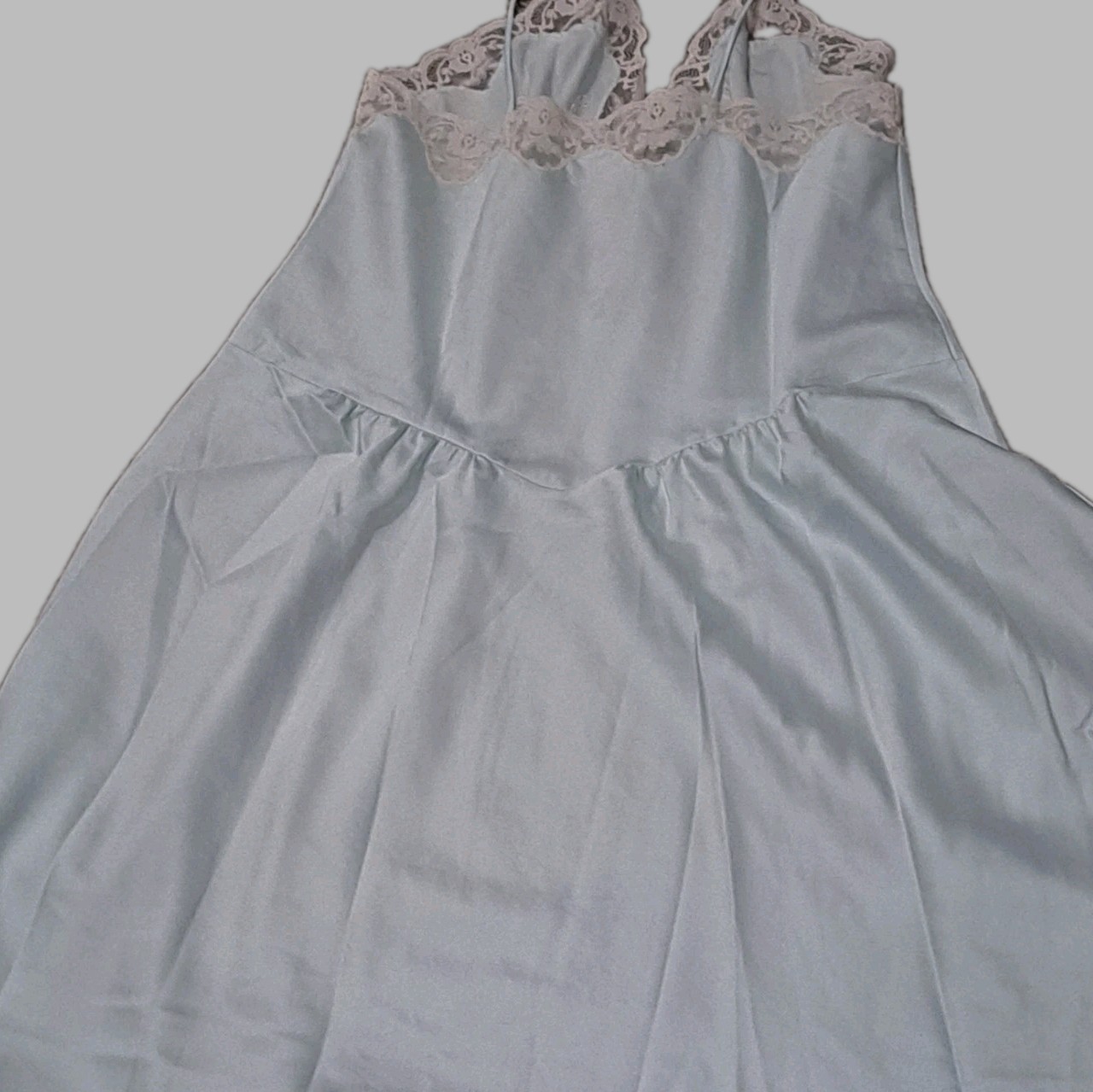 Vtg Sara Beth Gown M Pale Aqua Lace Bodice Curved Slit Hem Pearl Button Soft
