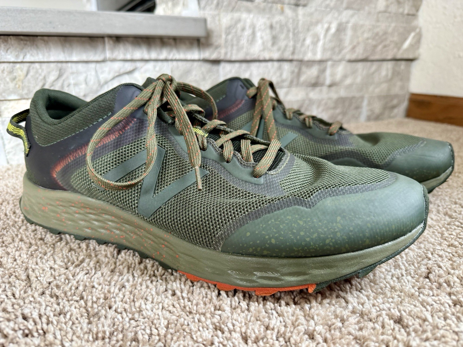 Men’s New Balance Hiking Trail Shoes Sneakers Green Size 15 4E Fresh Foam ARISHI