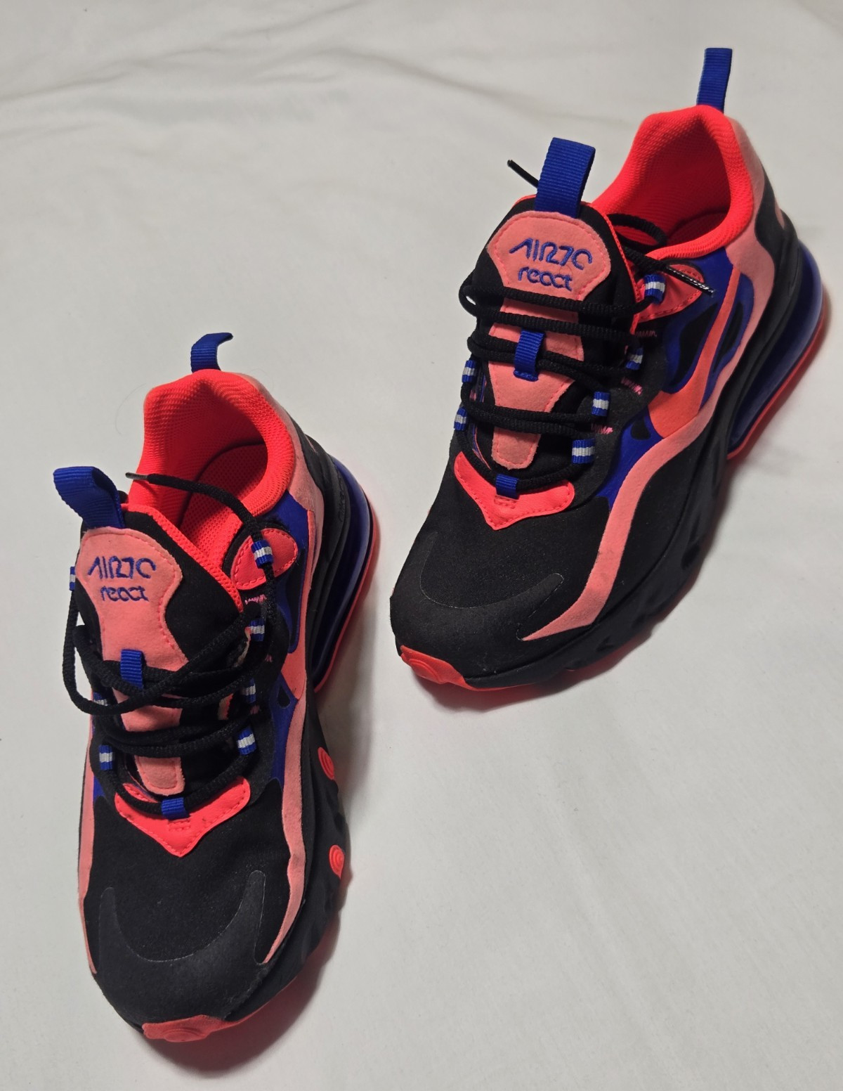 Nike Air Max 270 React GS Black Hyper Pink CT1579-001 Size 4Y Youth Womens 5.5