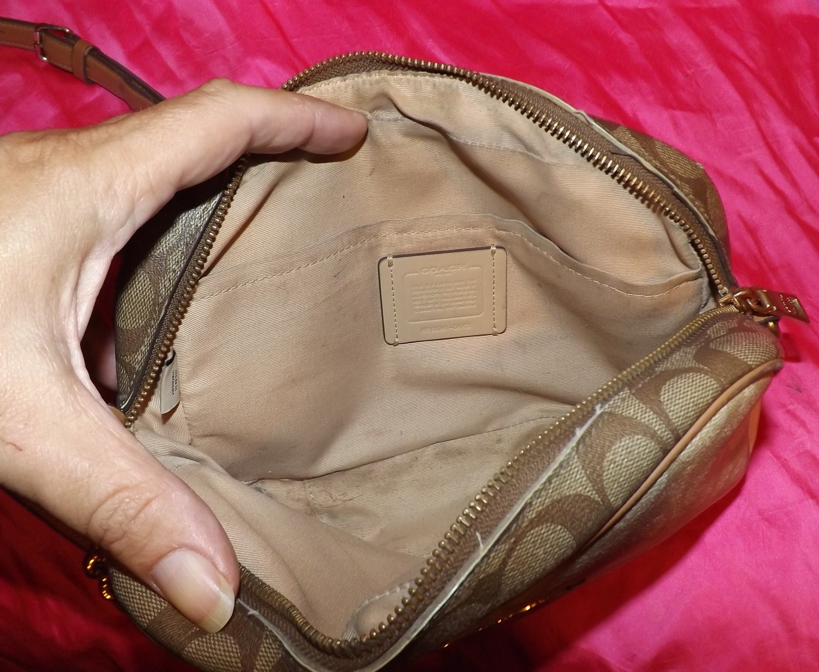 💥 Authentic COACH Shoulder Bag B2261 CA172