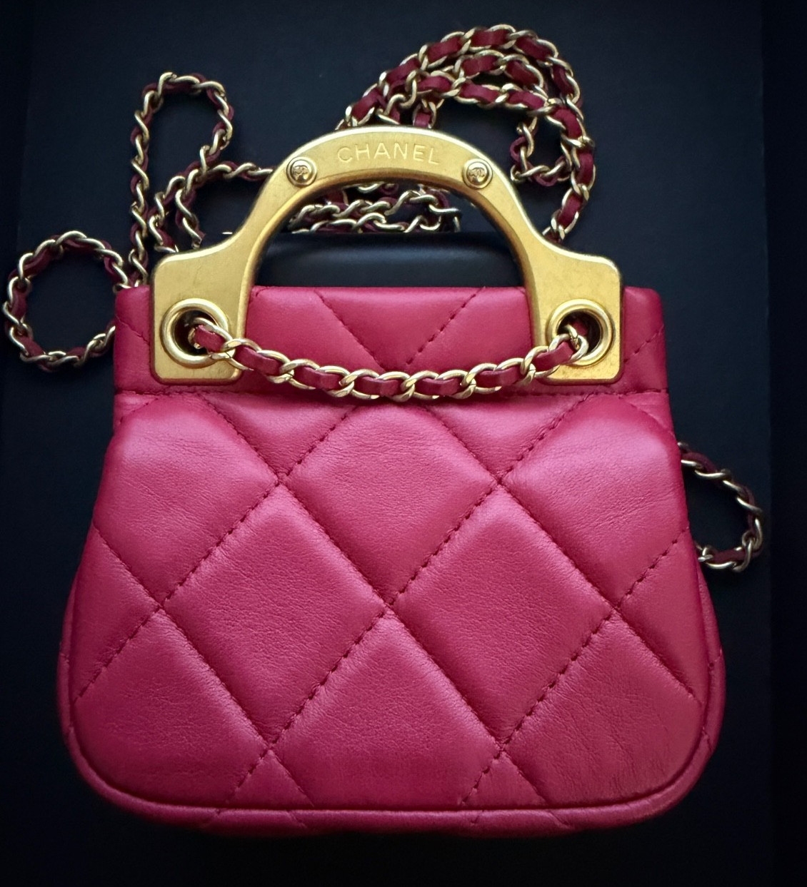 CHANEL FLAP CARD HOLDER WITH CHAIN PINK QUILTED CALFSKIN GOLD HARDWARE, 2021