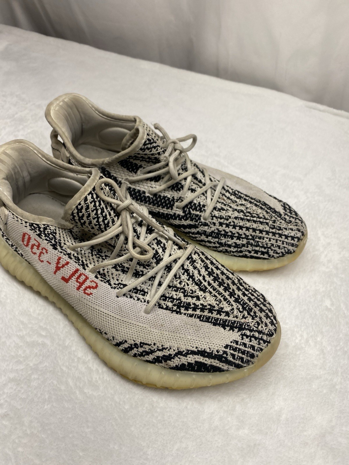 Adidas Yeezy Boost 350 V2 Low Zebra Well Used No Box Mens Size 10 UK 9.5