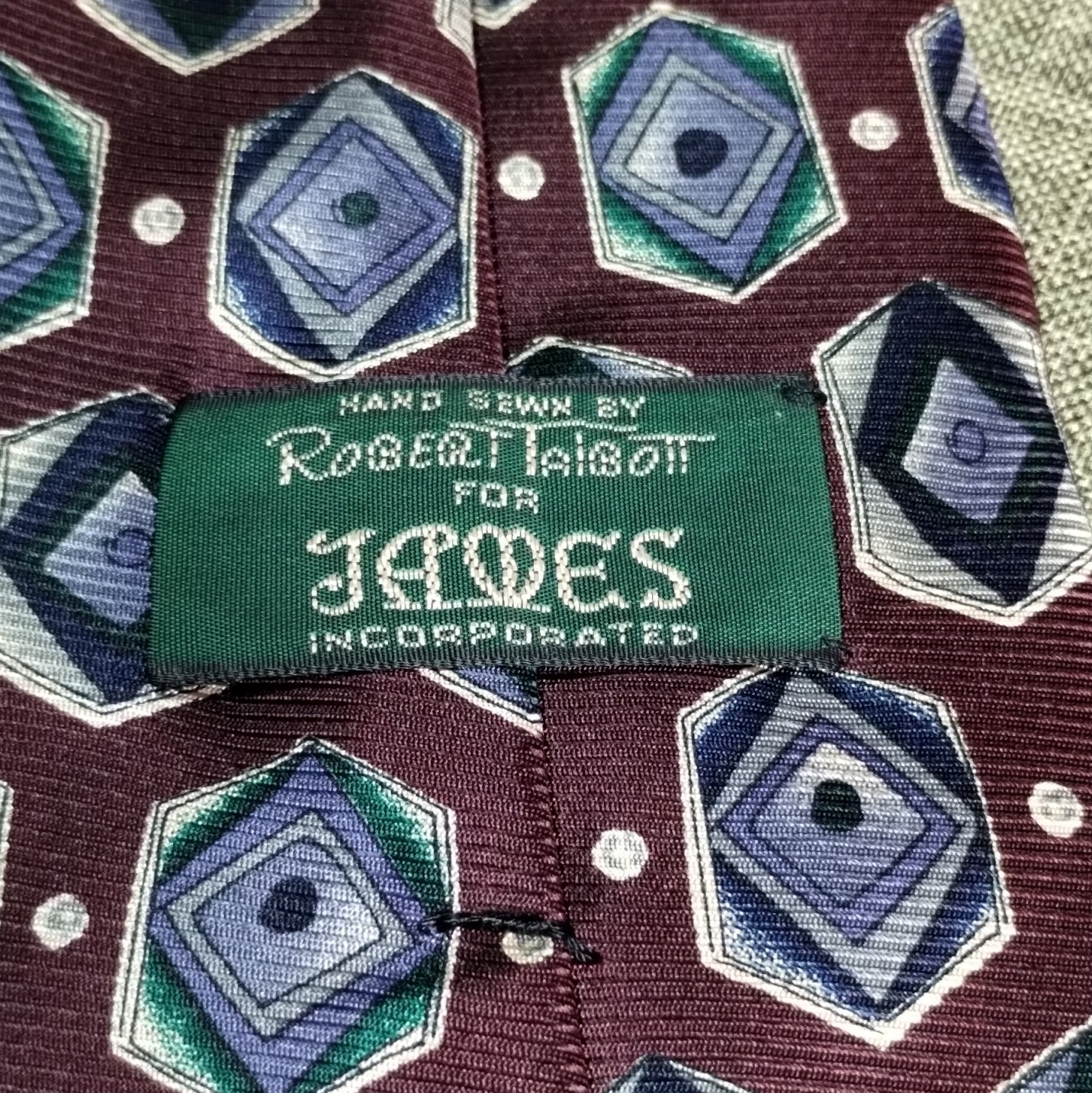 Robert Talbott Silk Geometric Tie Burgundy Blue Green White Classic 57″-60″