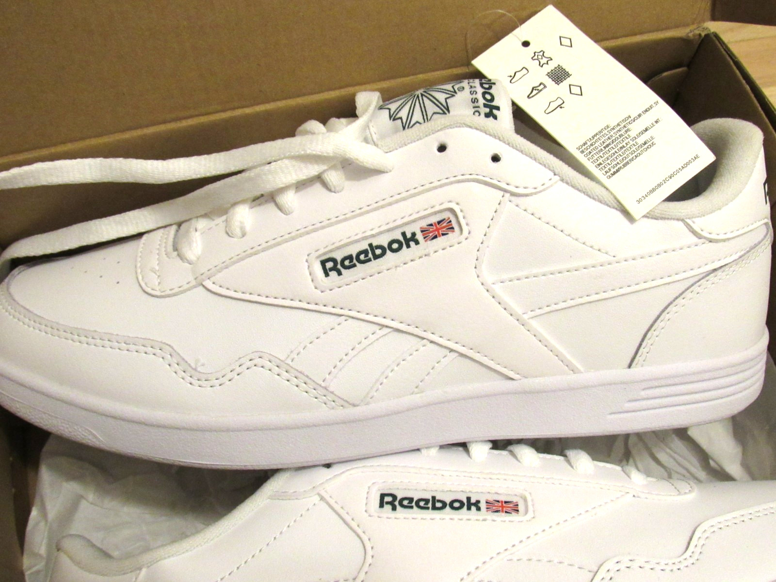 Reebok Club MEMORYTECH Men’s White/Green Leather, Size 11