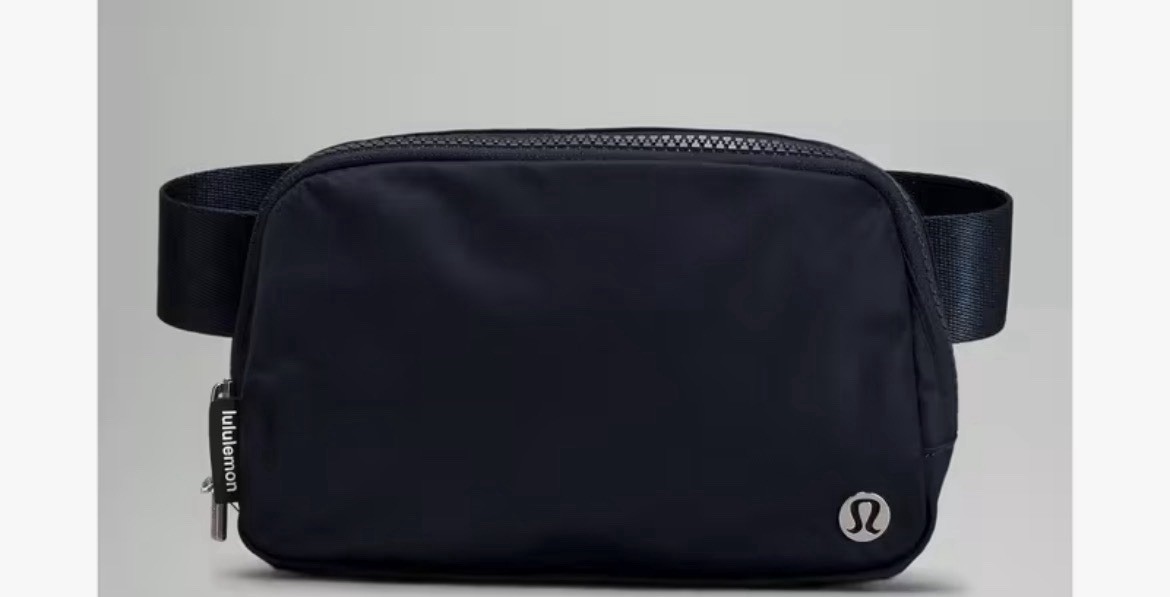Lululemon Everywhere Women’s Belt Bag – Black (142500085)