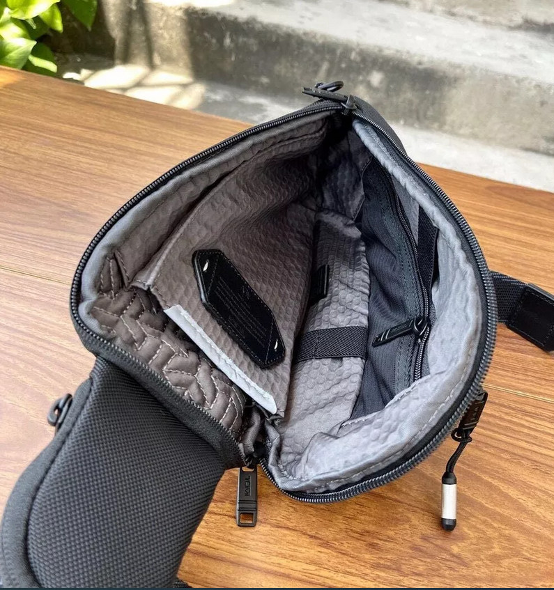 New Tumi Alpha Bravo Esports Pro Sling Crossbody Bag Black Outlet products
