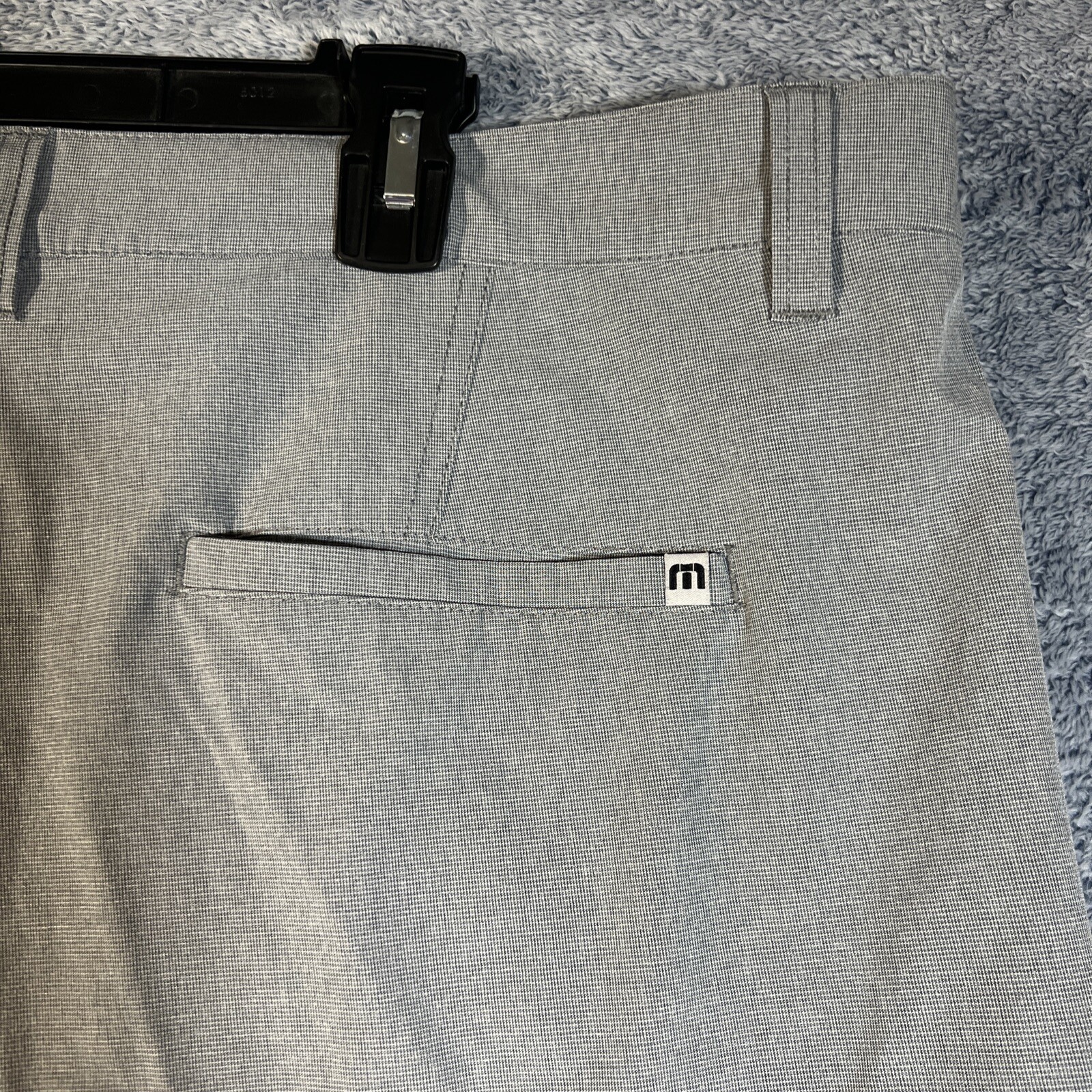 Travis Mathew Men’s Gray Golf Walking Bermuda Stretch Shorts Size 42 Pockets