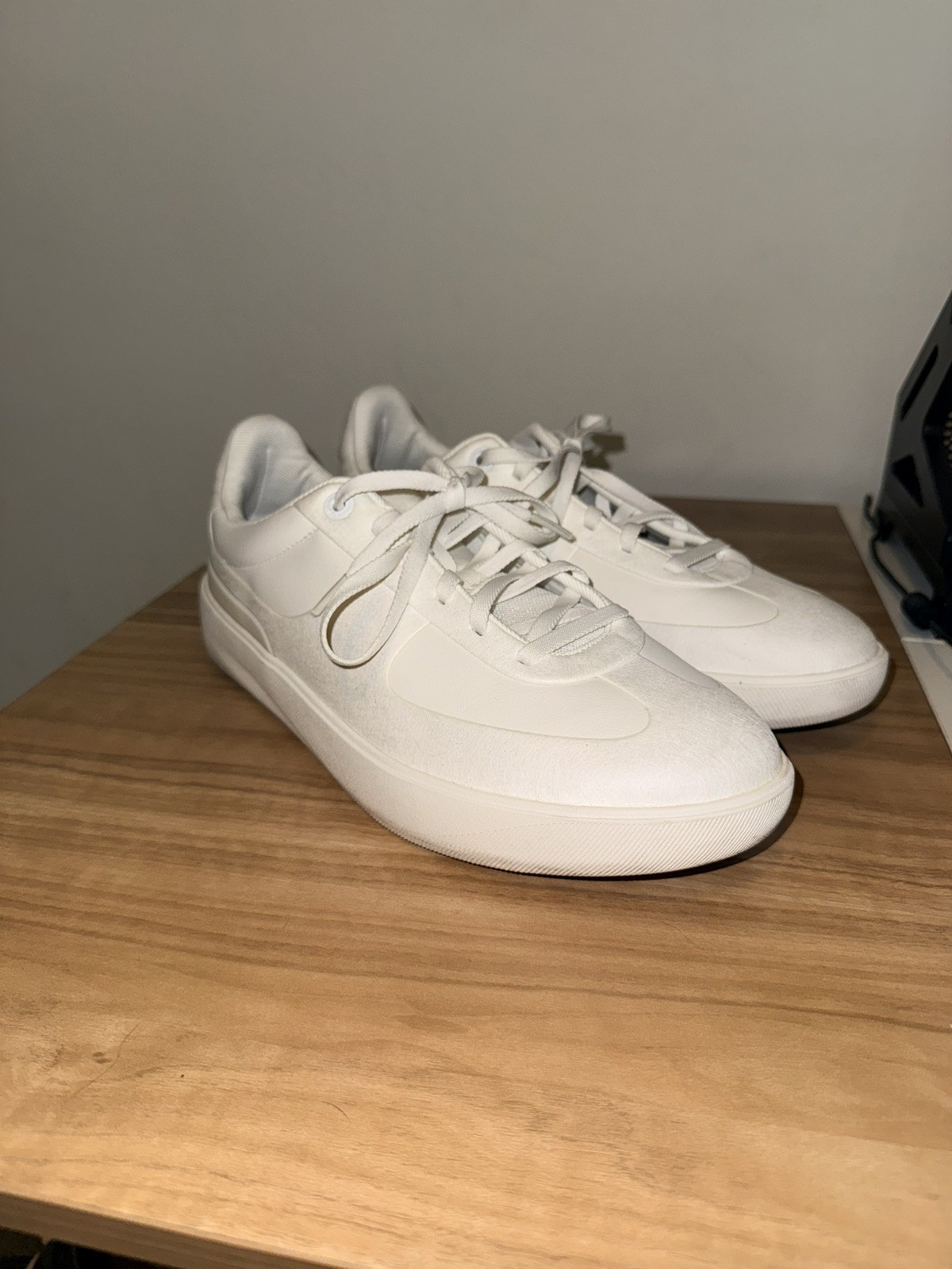 Lululemon Cityverse Sneaker Men’s Size 11.5 US GOOD CONDITION