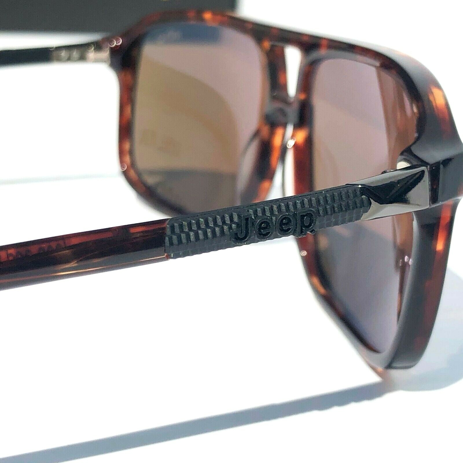 JEEP® DESERT Tortoise polished 60mm Pilot POLARIZED Blue Water Sunglass 1165 02