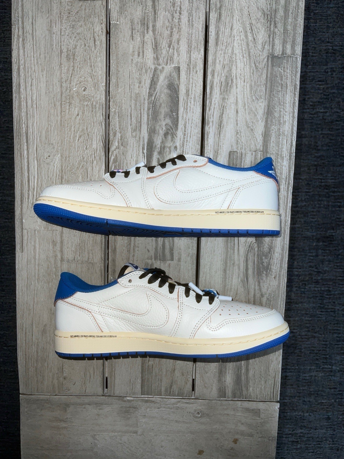 Size 9 – Fragment Design x Travis Scott x Air Jordan 1 Retro OG SP Low Sail…