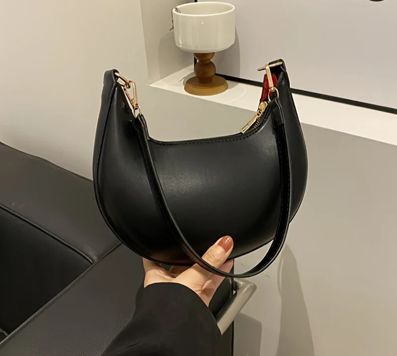 Luxury Moon Shoulder Bag Women’s Crescent Handbag Fashion Purse