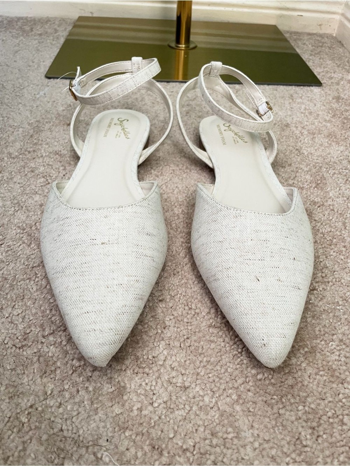 New Seychelles Memory Foam Footbed Pointed Toe Linen Strap Flats Size 10M Cream