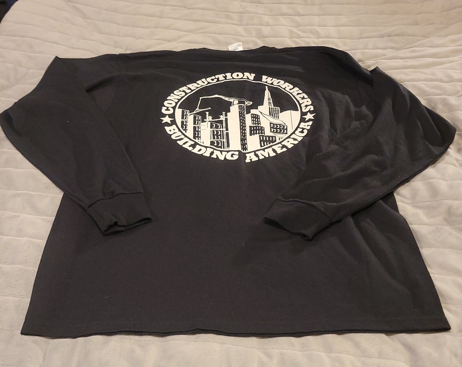 Men’s Construction Workers Building America XL Black Shirt Front and Back Logo