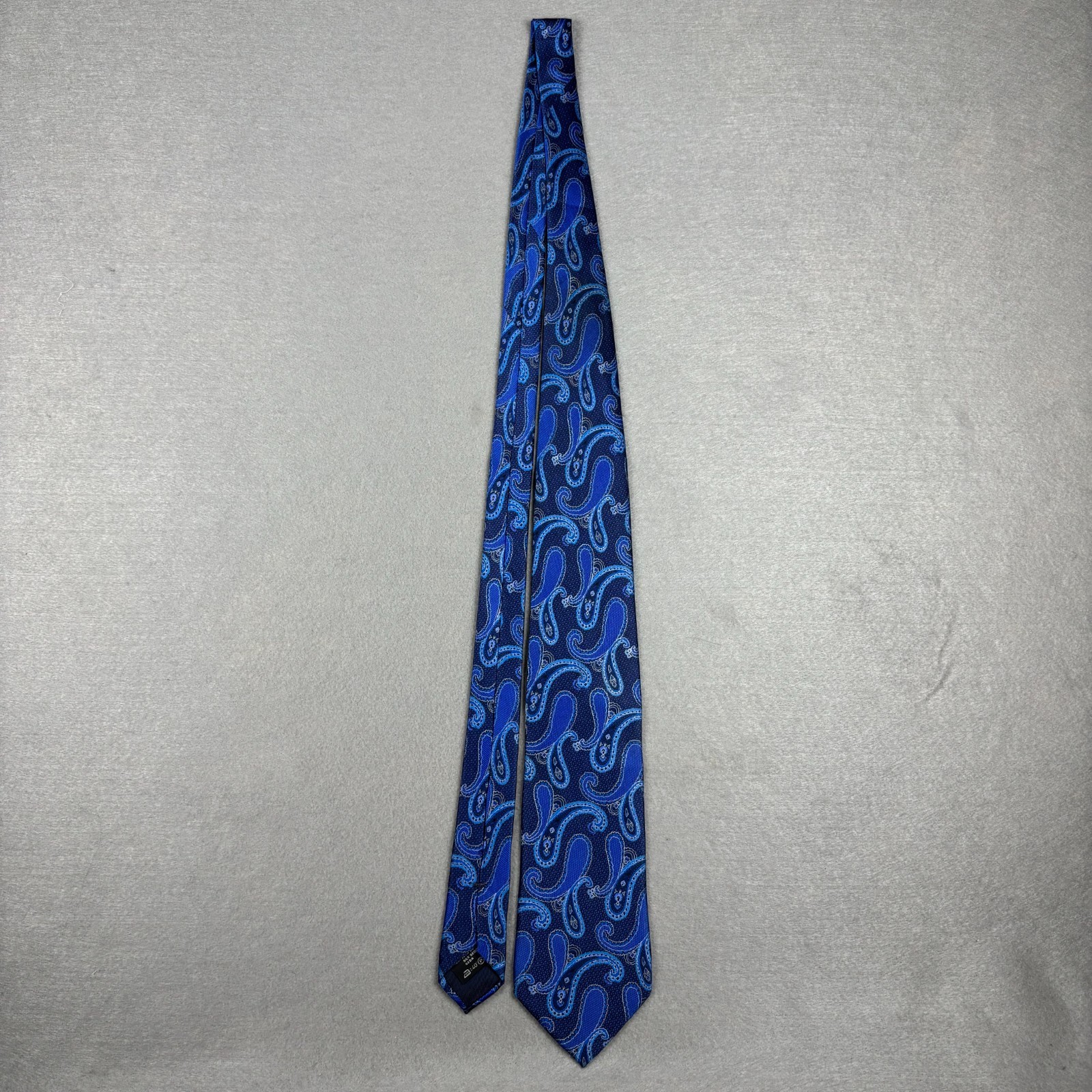 Ermenegildo Zegna Blue Paisley Silk Tie Made in Italy Luxury Designer 3.25″