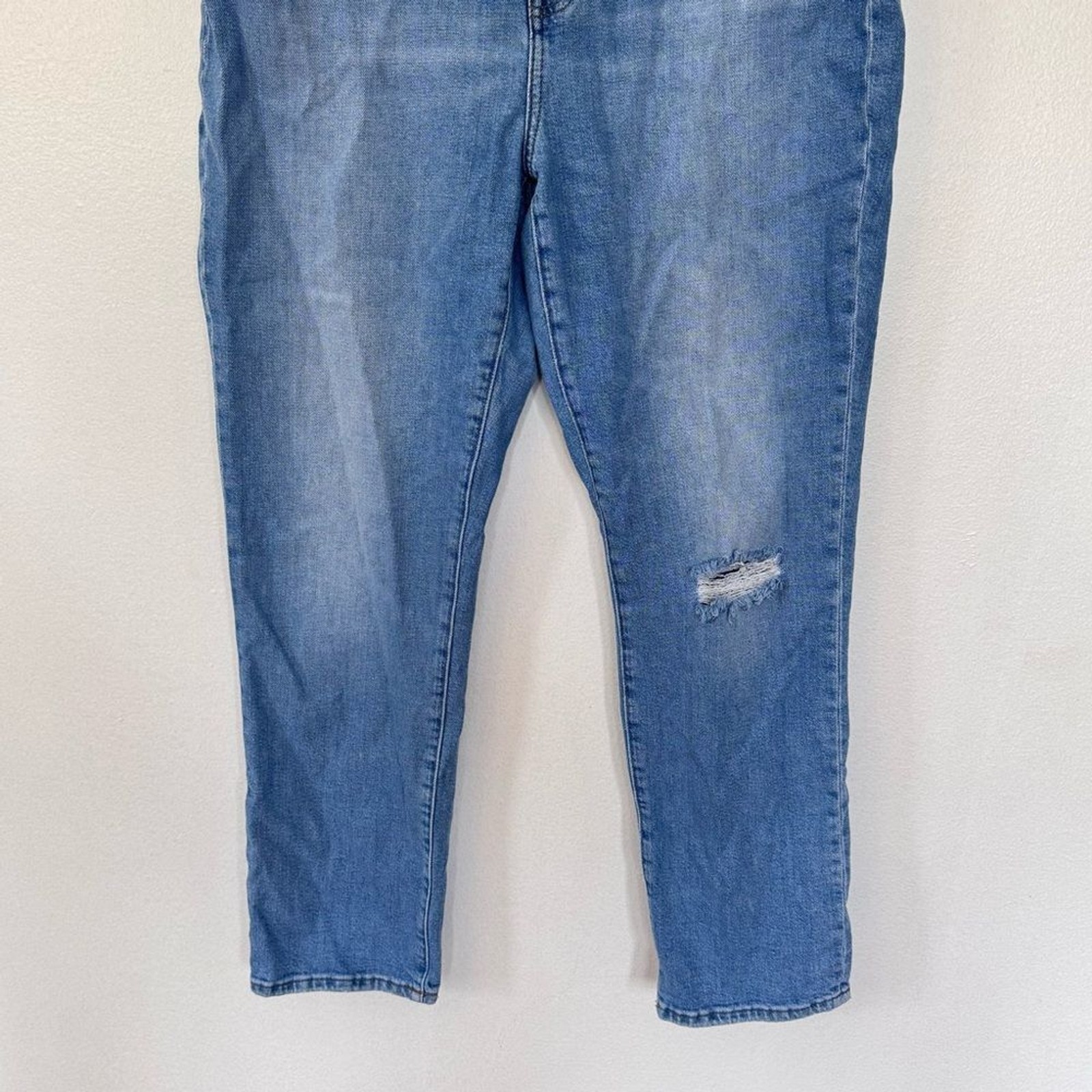 Madewell High Rise Slim Boyjean Blue Wash Distressed Jeans Sz 32