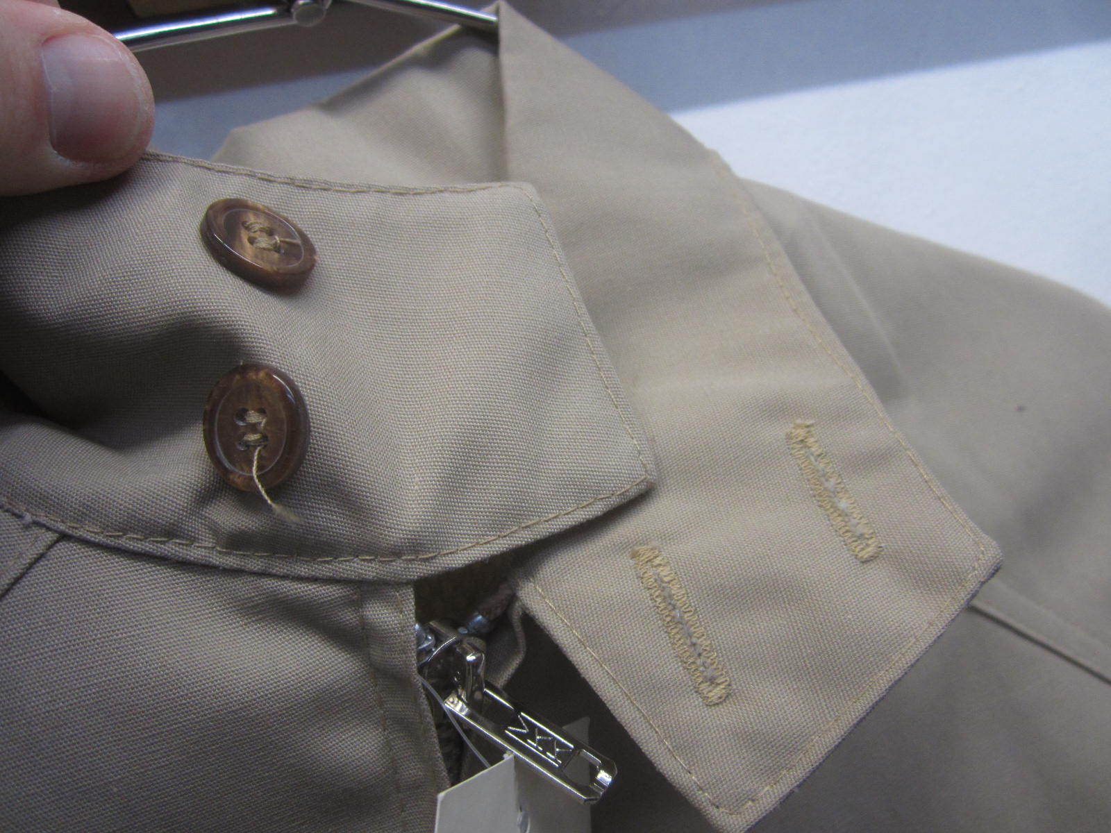 NWT Skids Drizzler Jacket windbreaker full zip beige polycotton sz M
