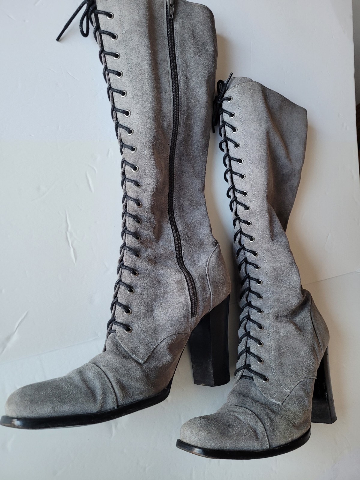 jessica bennett Suede Gray Boots Size 9