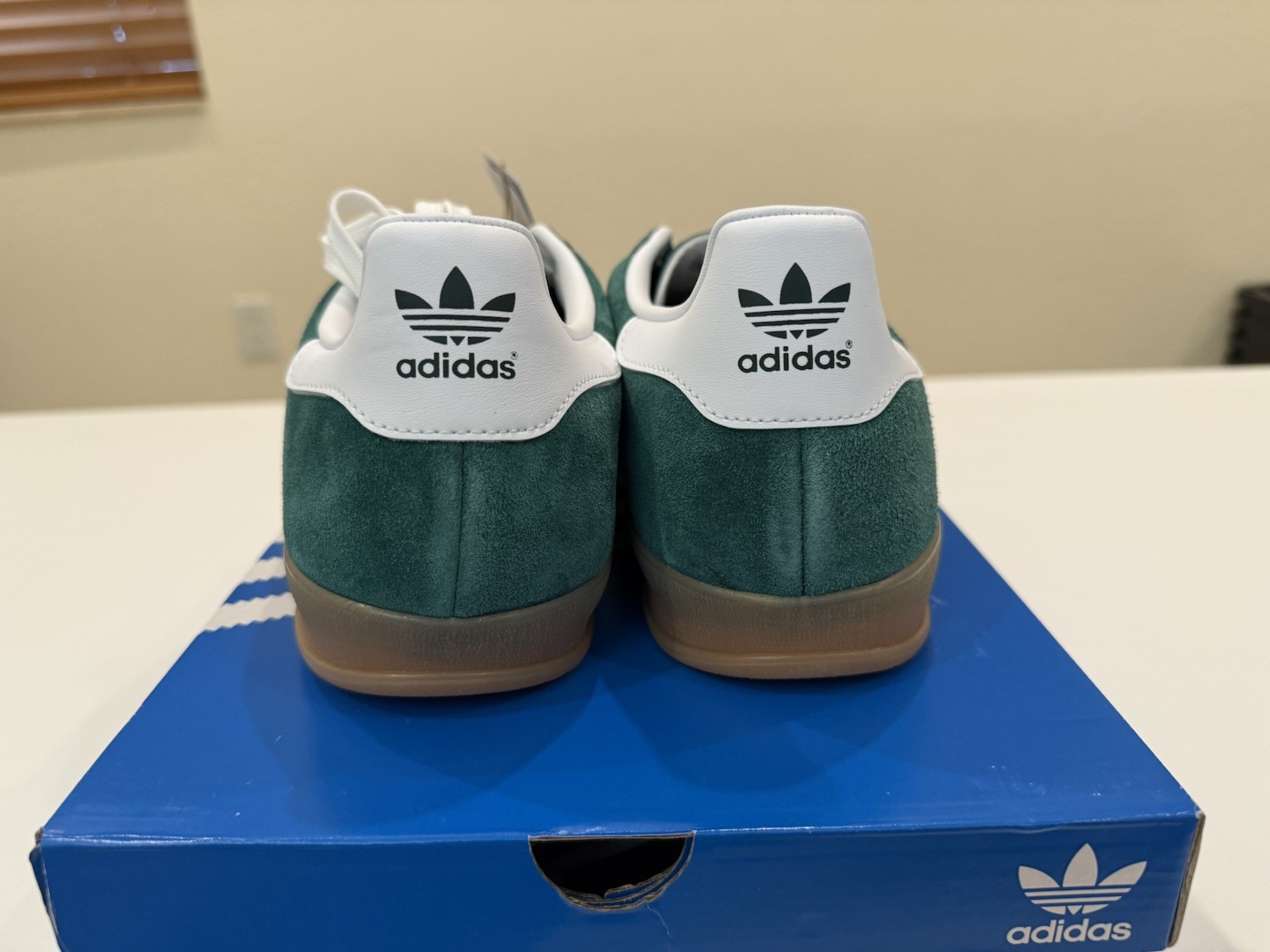 adidas Gazelle Indoor Collegiate Green Gum JI2062 Ship Now Brand New US Men Sz