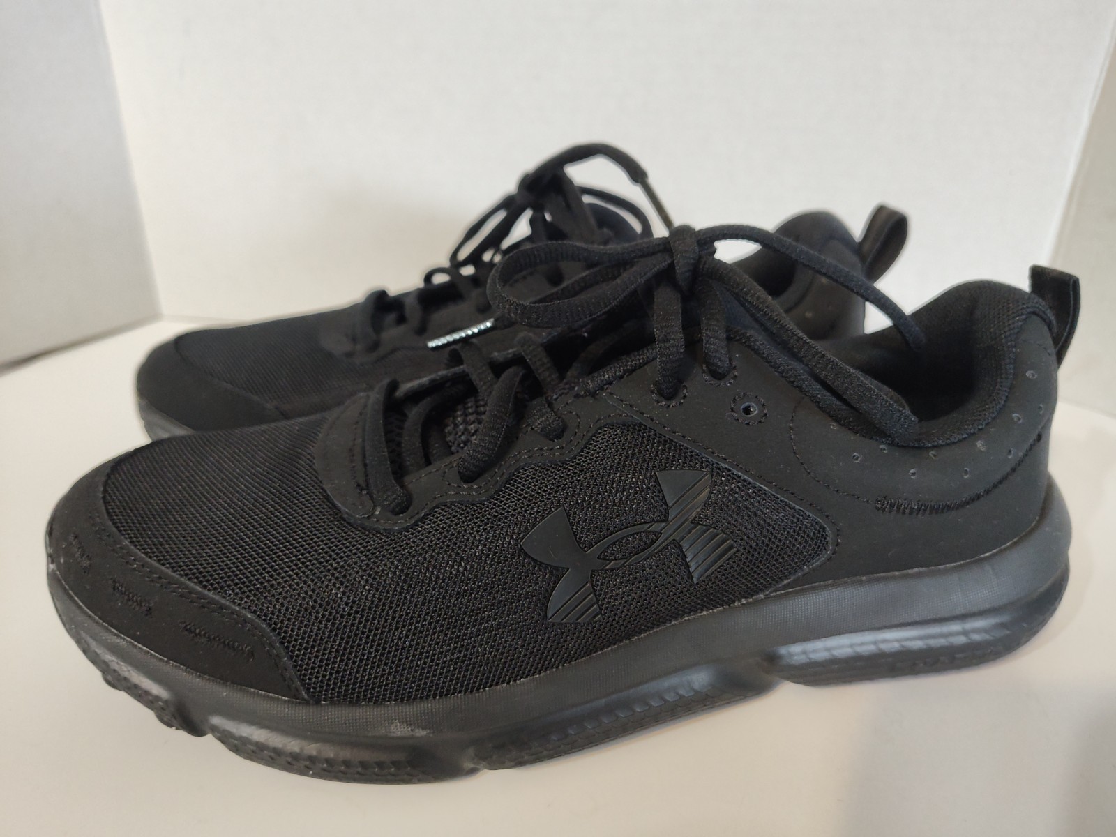 Under Armour Men Charged Assert 10 Running Shoe 3026175-004 Black Size 9
