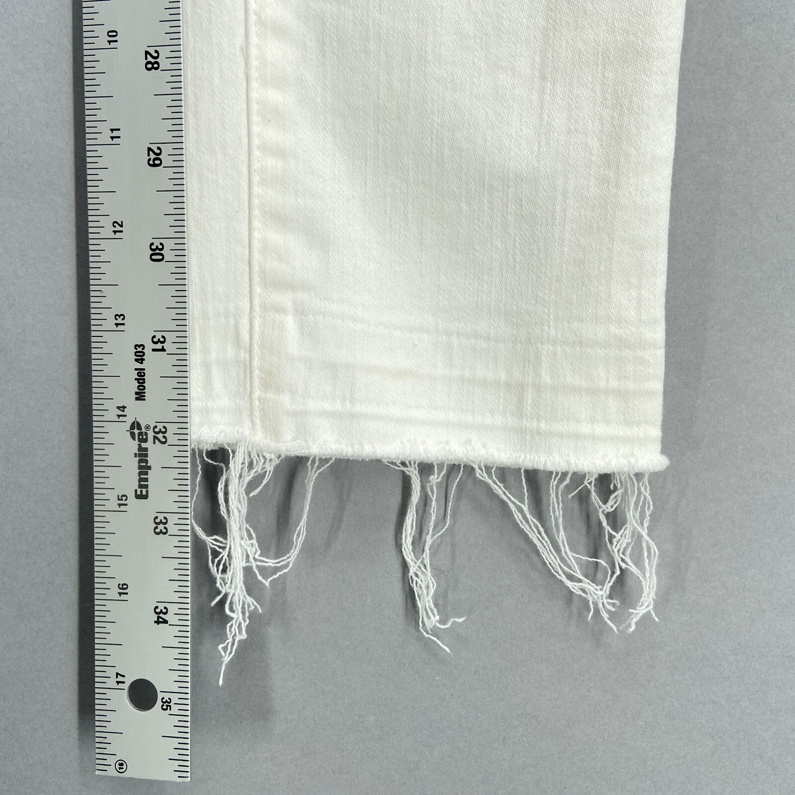 J Brand Jeans Womens 26 Straight Mid Rise Rail White Blanc Frayed Hem Stretch
