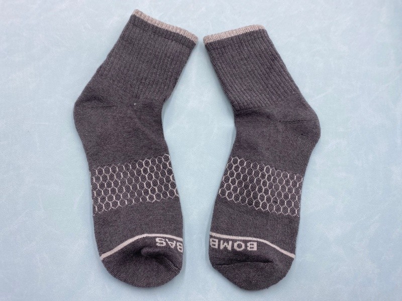 3 Pairs Bombas Honeycomb All-Purpose Performance Quarter Sock Men Size L Gray