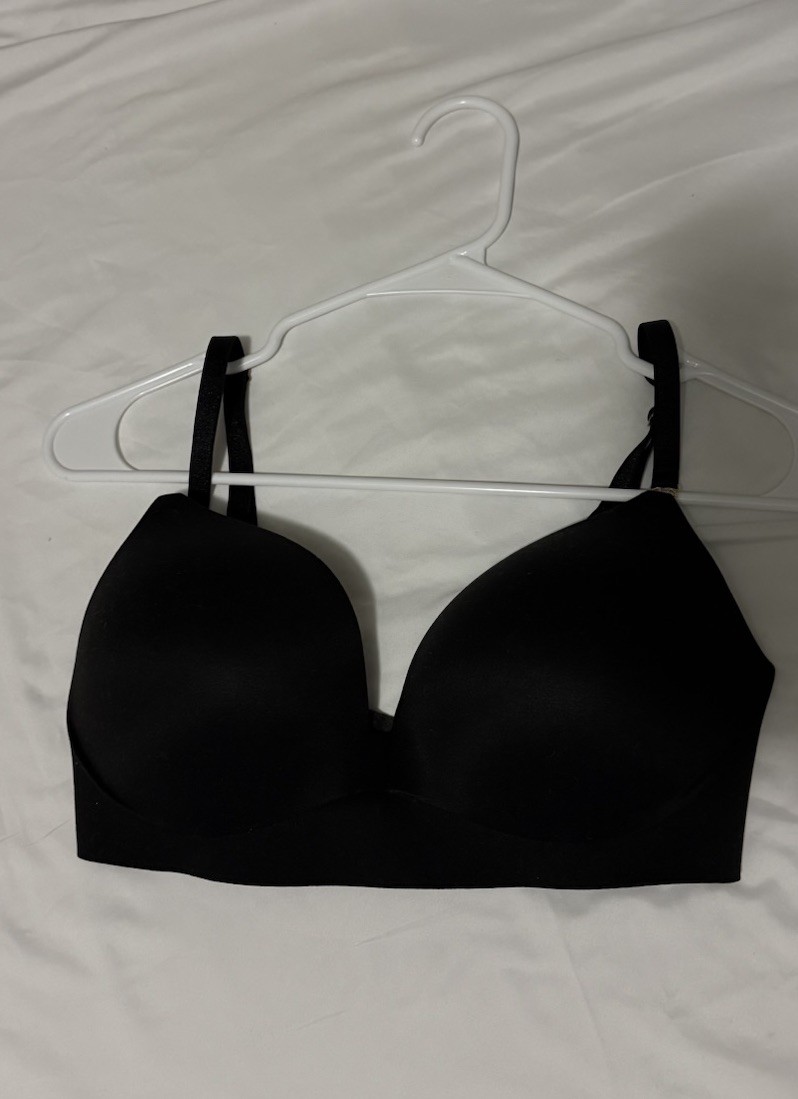 Victoria’s Secret 32DD Push-Up