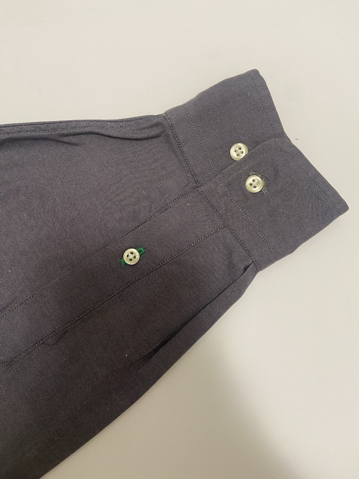 Tommy Hilfiger Classic Fit Gray Solid Cotton Pocket Dress Shirt 16 34/35