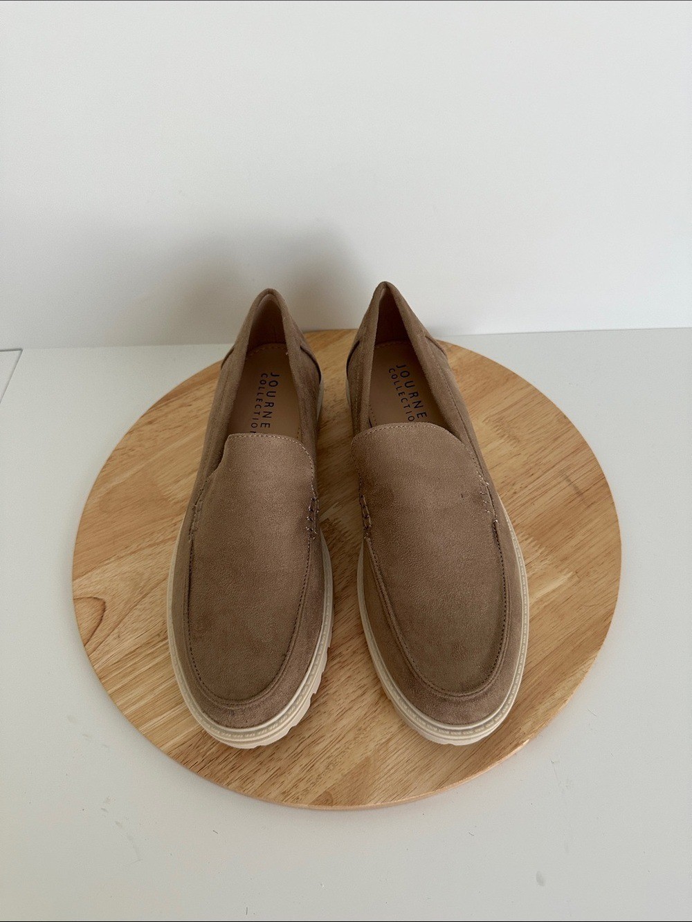 Journee Collection Erika Womens Pointed Loafers, Taupe Sz 9 a1961